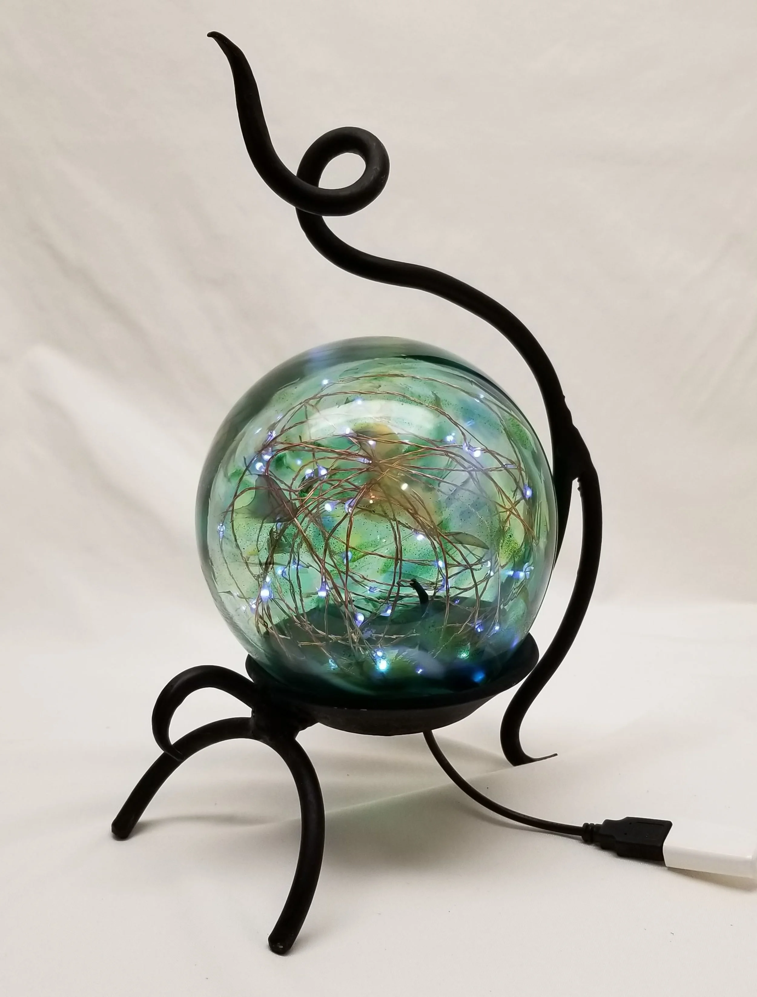 Blown Glass Light by Don Pell.jpg