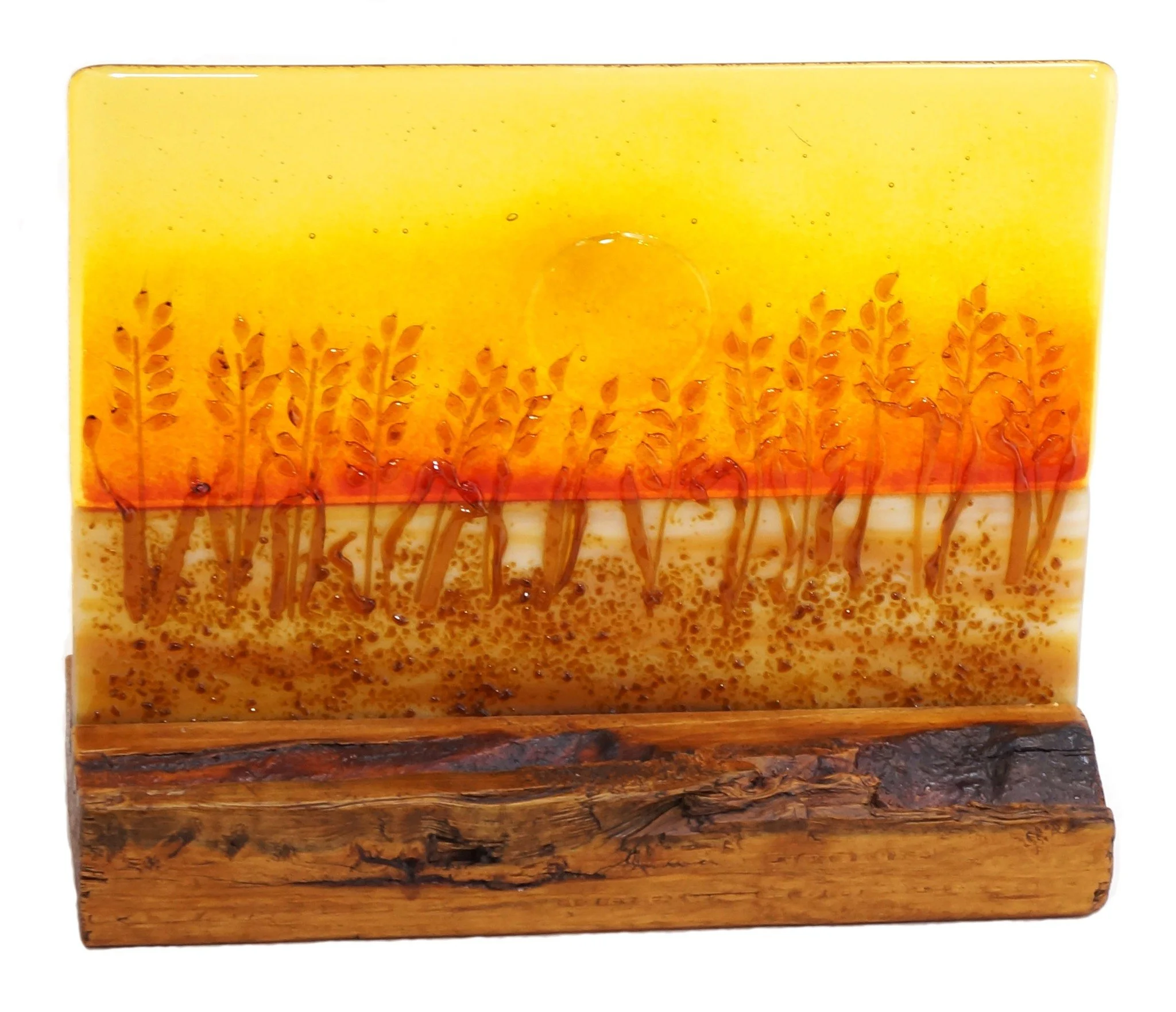 Traditions Hand Craft Gallery presents Through The Window, an exhibition by Valinda Lawson. This exhibition runs from July 21 until August 22 and features a spectacular display of glassworks.

Valinda Lawson: Through The Window
July 21 until August 2