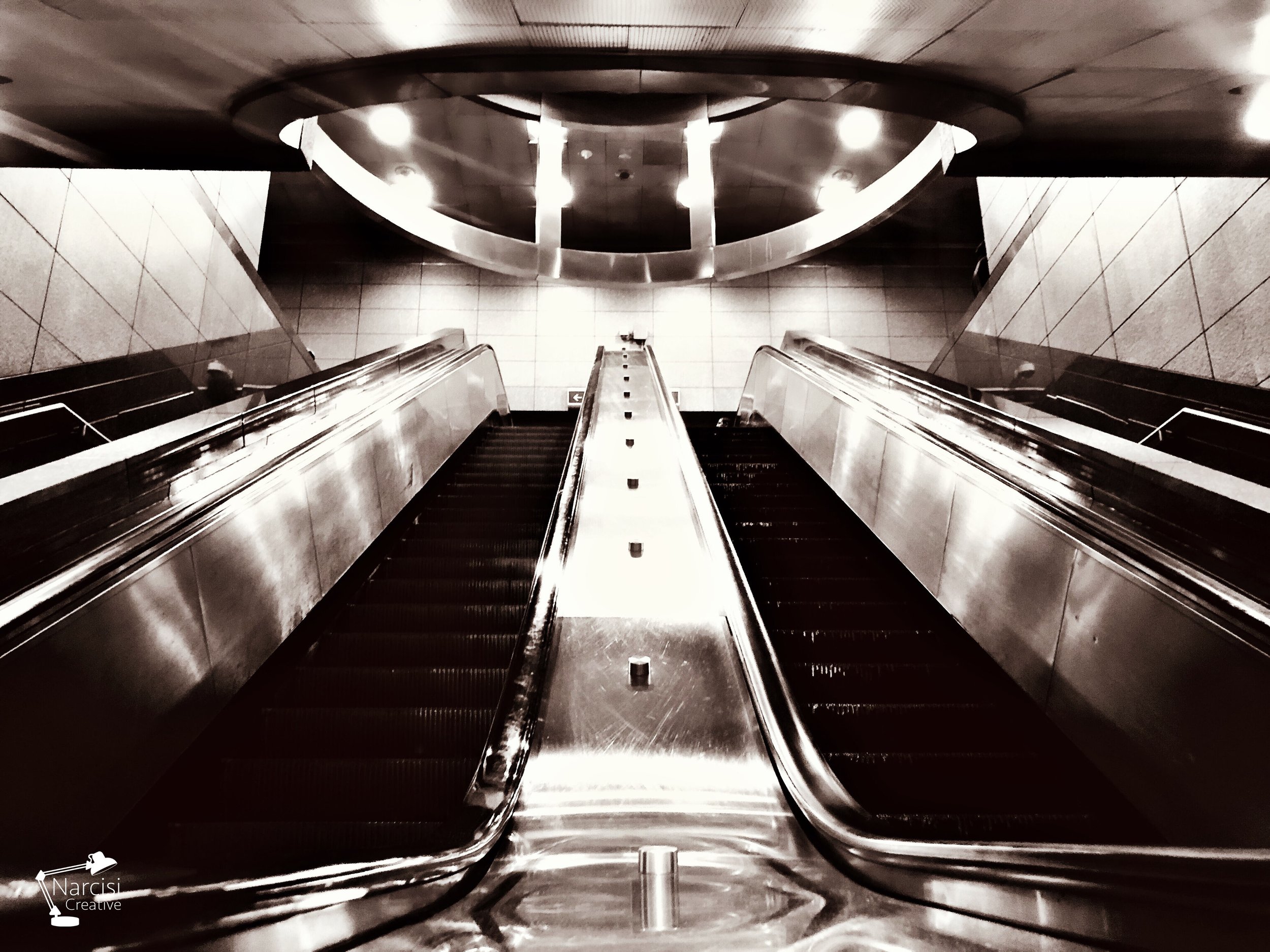 Escalator.jpg