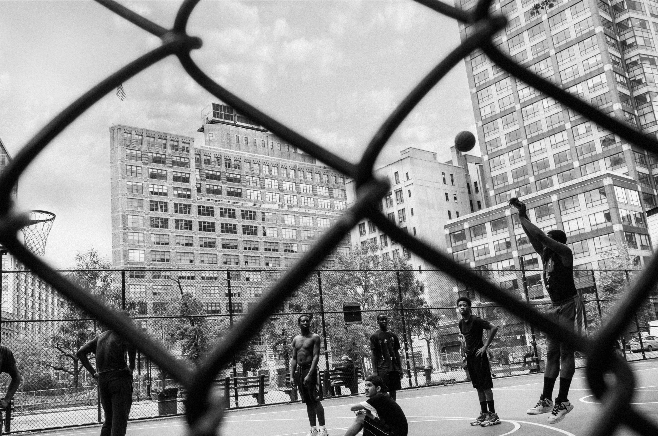 L1021574-Hoops_o.jpg