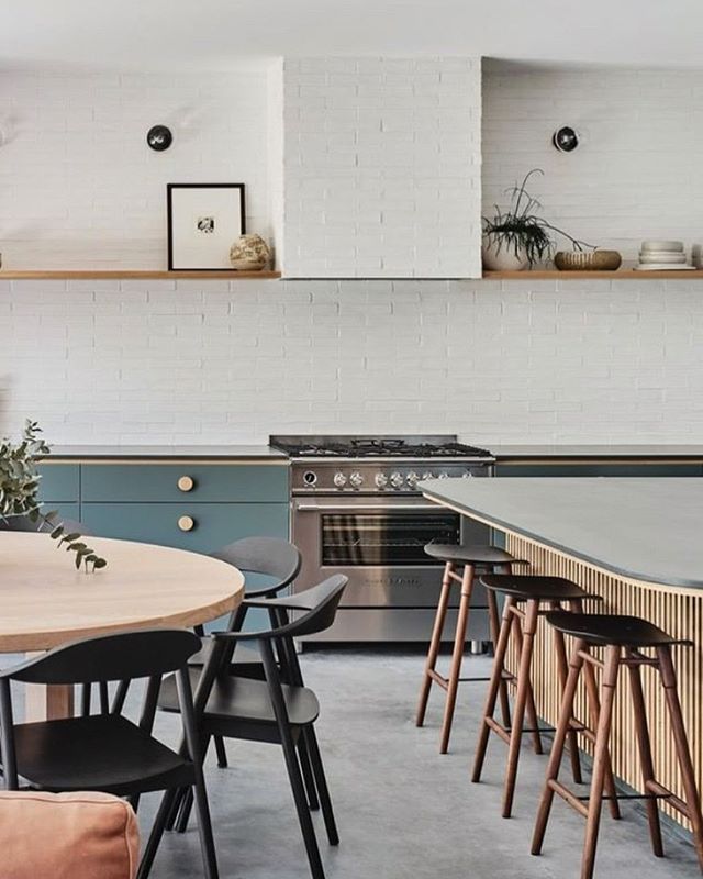 Beautiful interior at #thebarefootbayvilla . Designed by @thedesignory A lovely balance of calm and fun. Thrilled to have our #d&oslash;welstools included in this space.