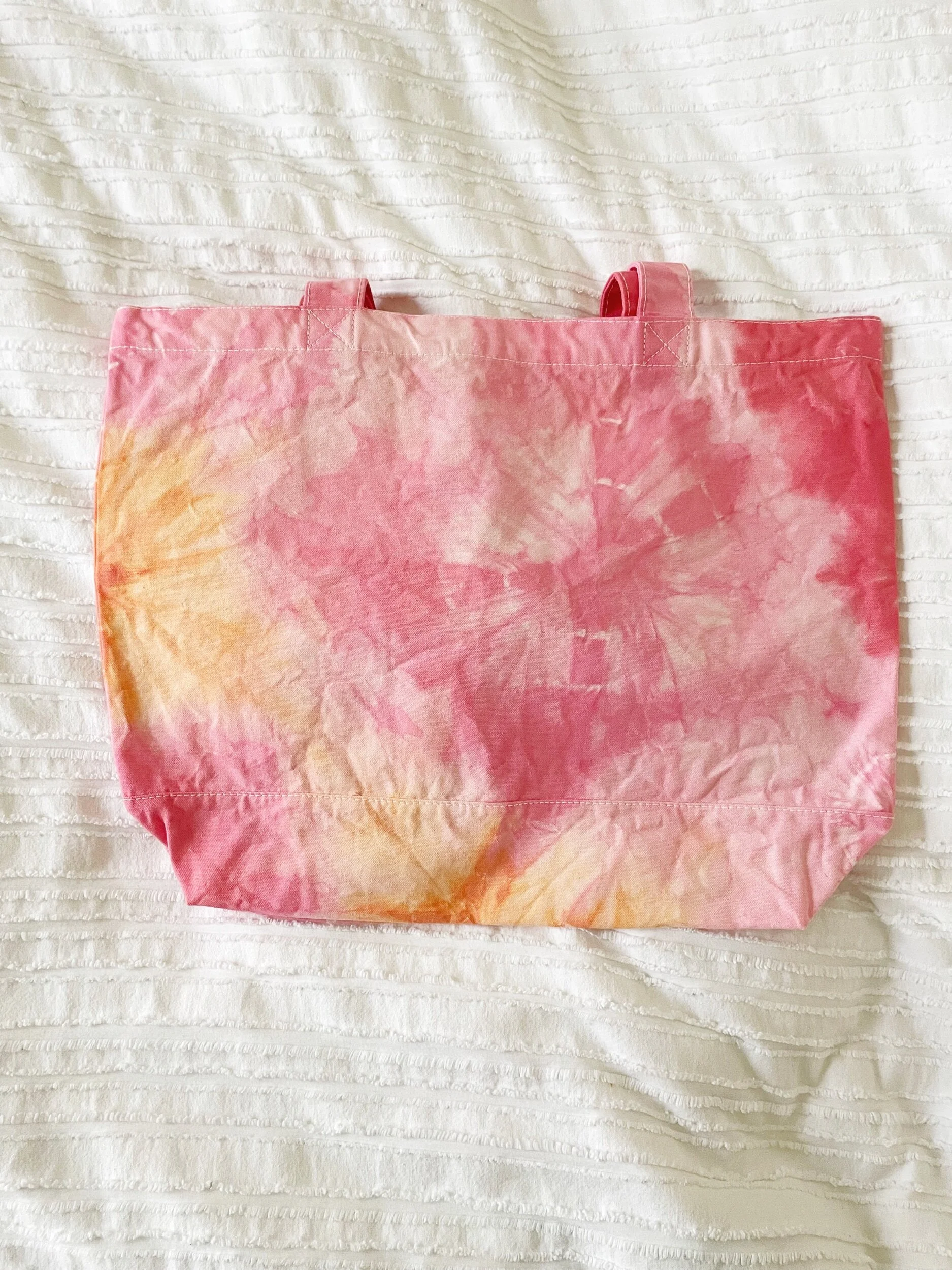 3B7407E4-0CB6-4041-B07F-56CFBAFE2E43