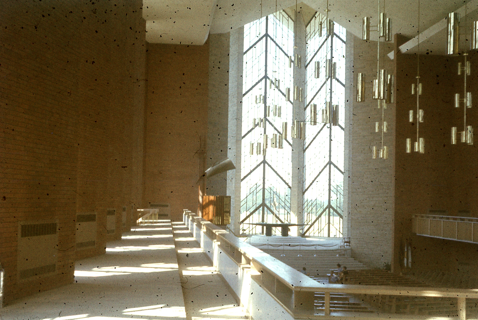 img018.jpg