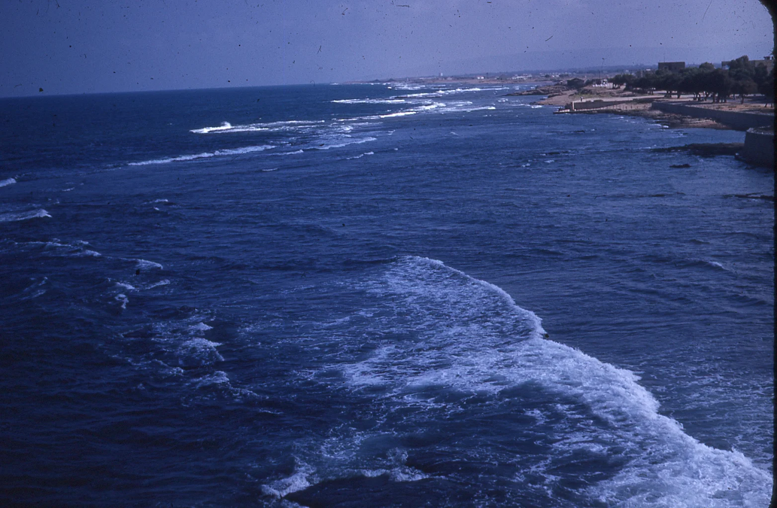 img063.jpg
