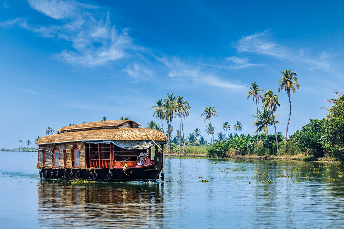 Kerala-backwaters.-Kerala-India.jpg