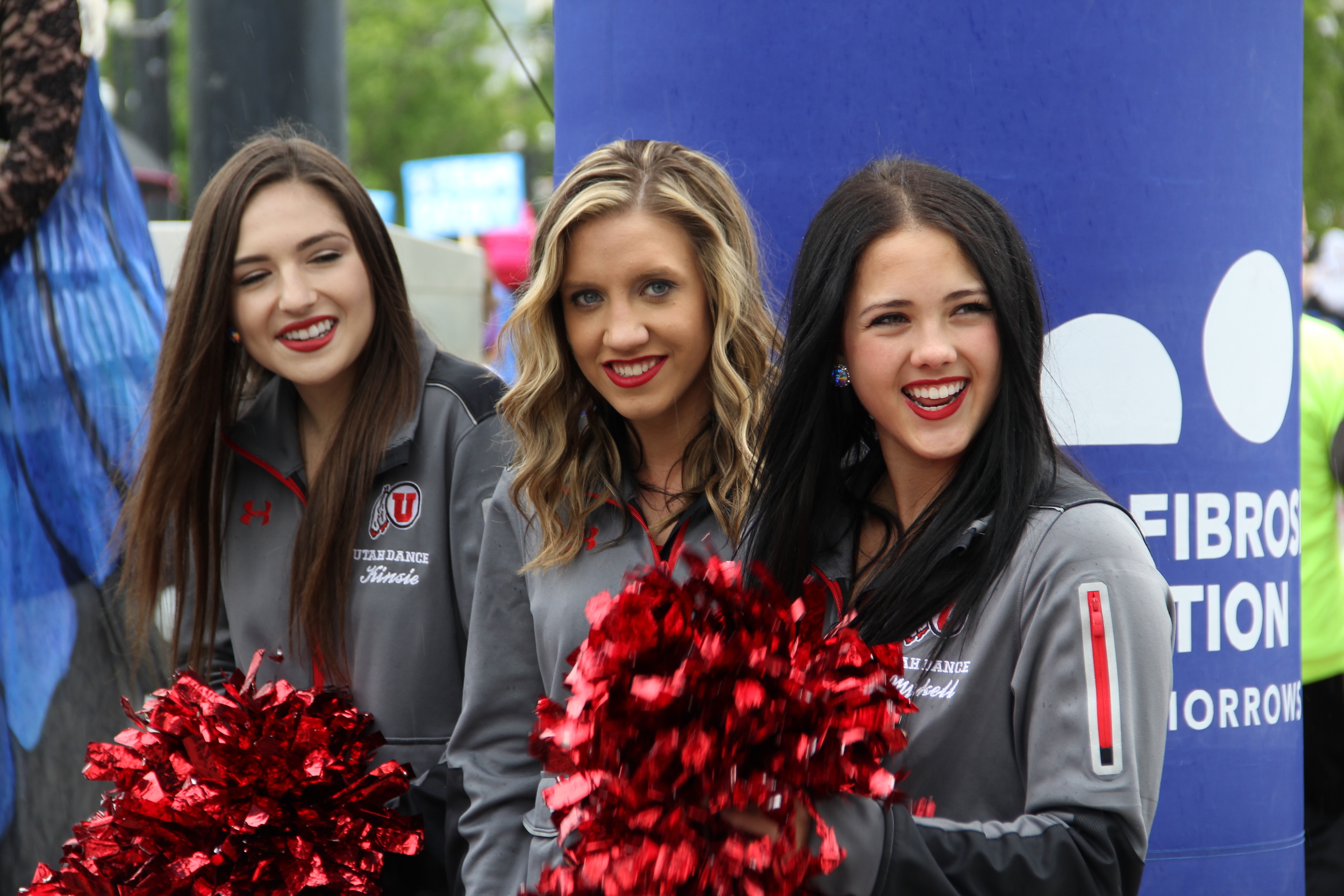 cheerleaders.jpg