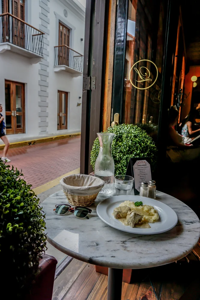 Lessep’s Bistro - Café