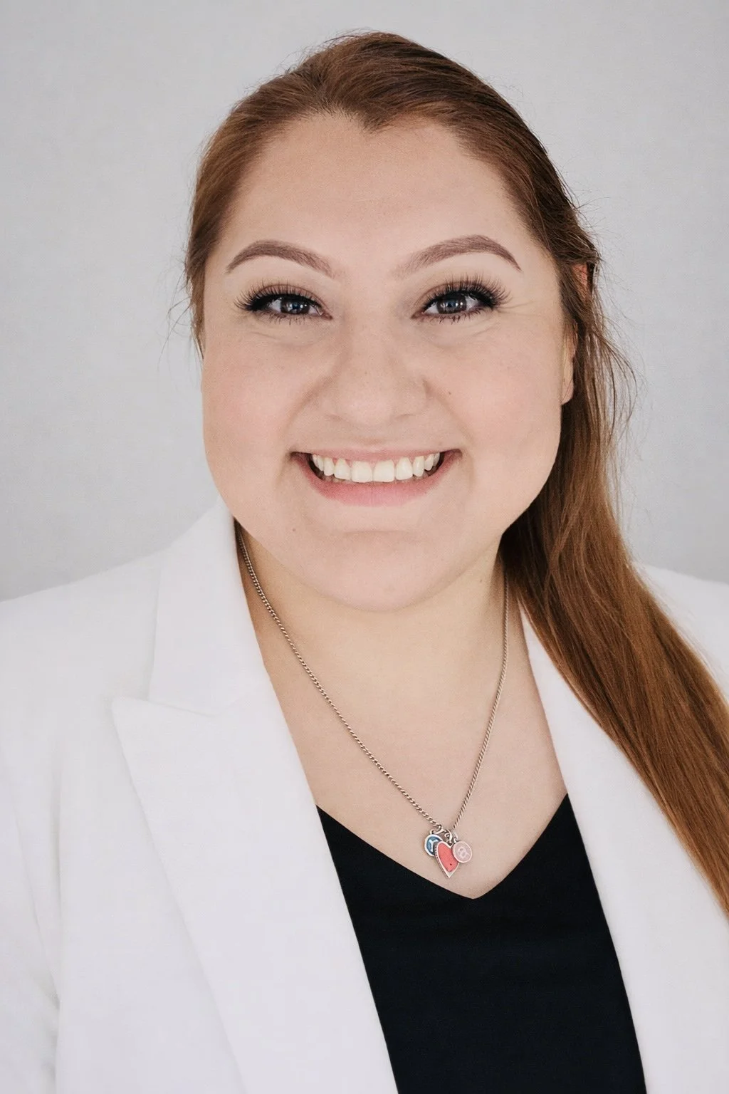 FABIOLA AMARAL (SHE/HER)