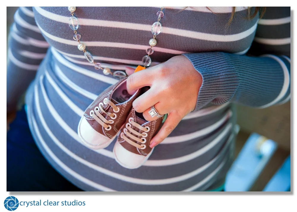 maternity-crystalclearstudios.jpg