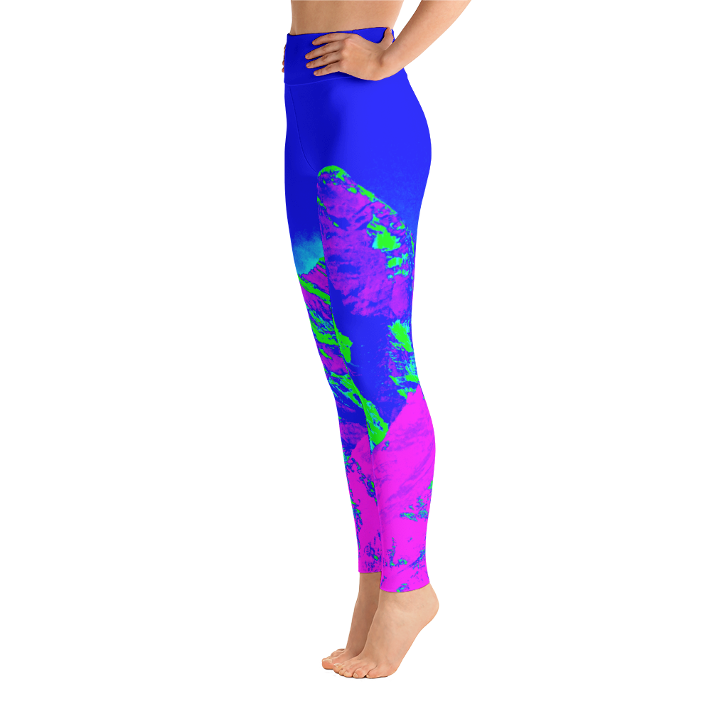 Pink-Nanda-Devi_Cell-Case2x_Nanda-Devi-Blue_BIT-Logo_mockup_Left_White.png