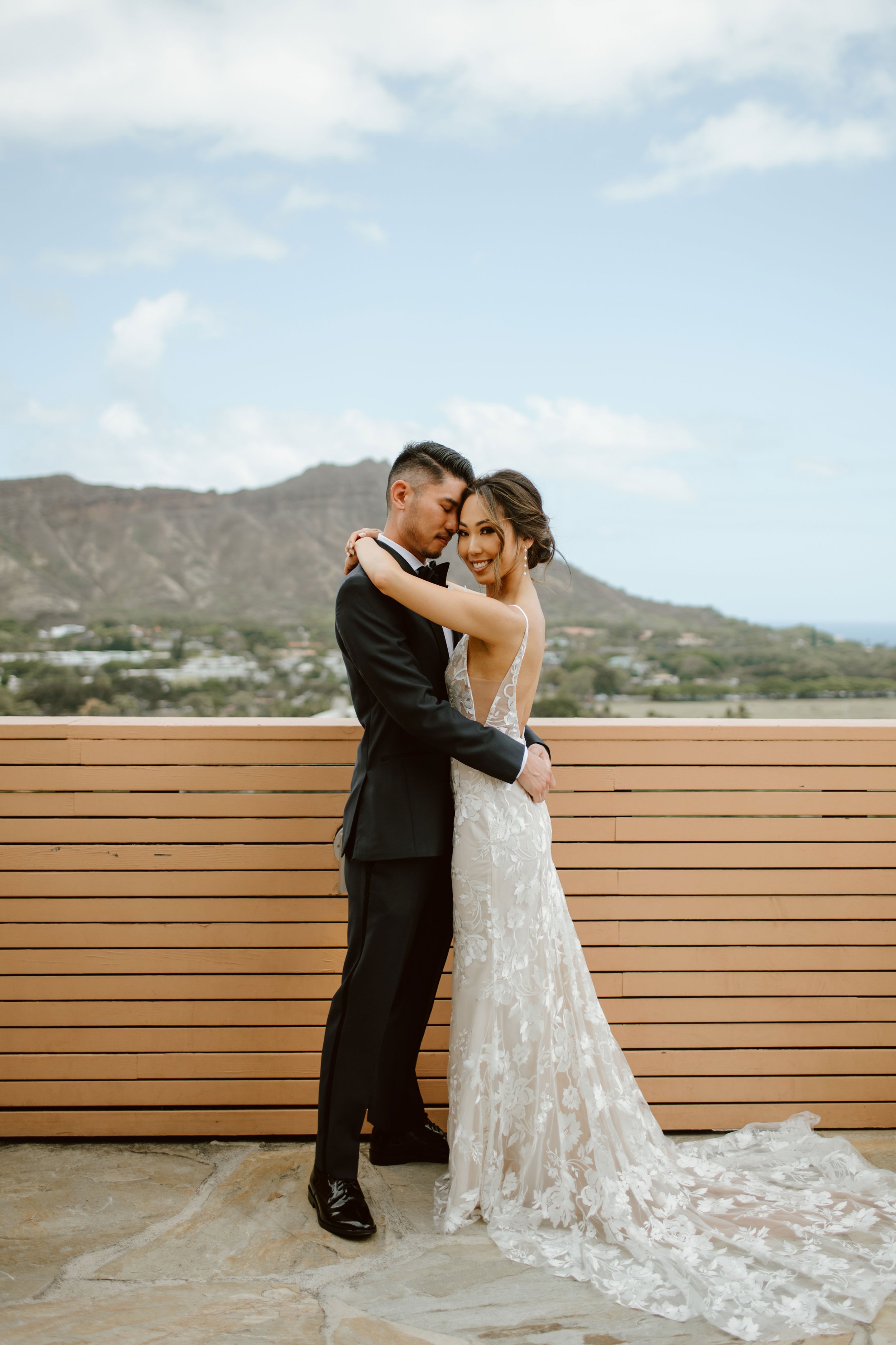 honolulu-hawaii-wedding-photographer-losebano-19.jpg