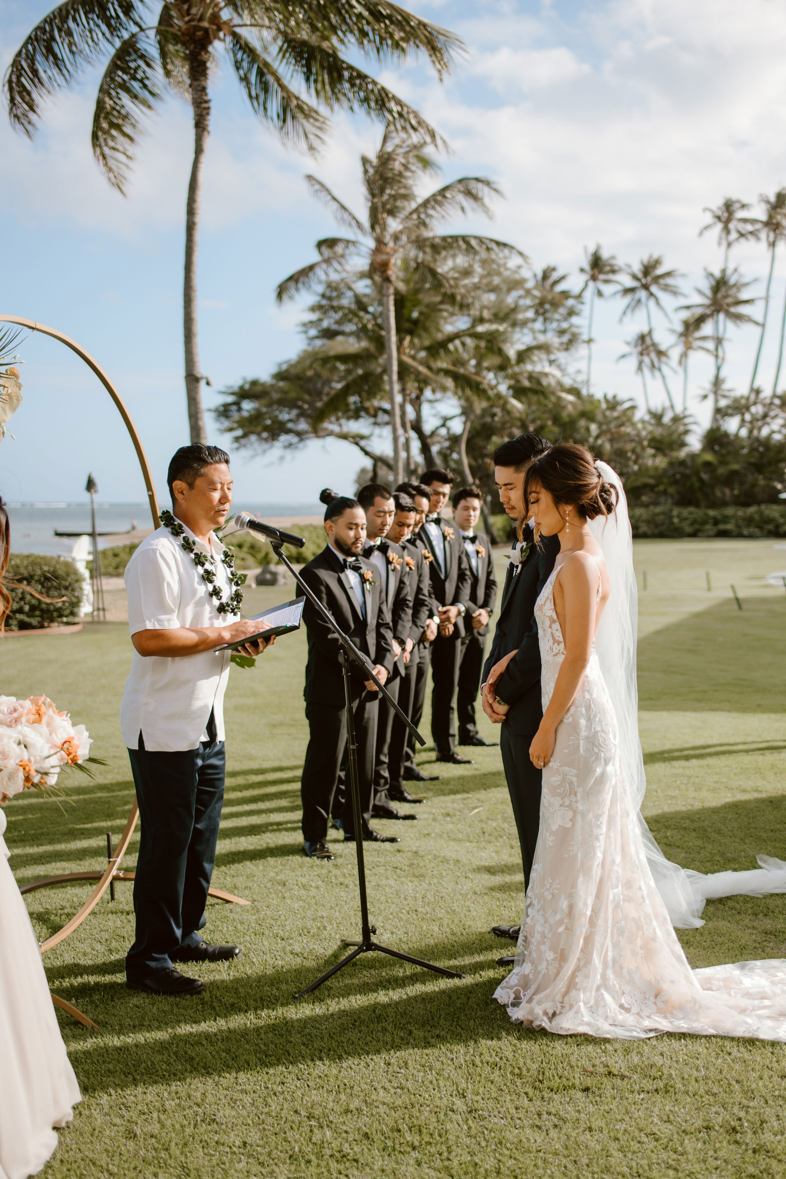 honolulu-hawaii-wedding-photographer-losebano-39.jpg