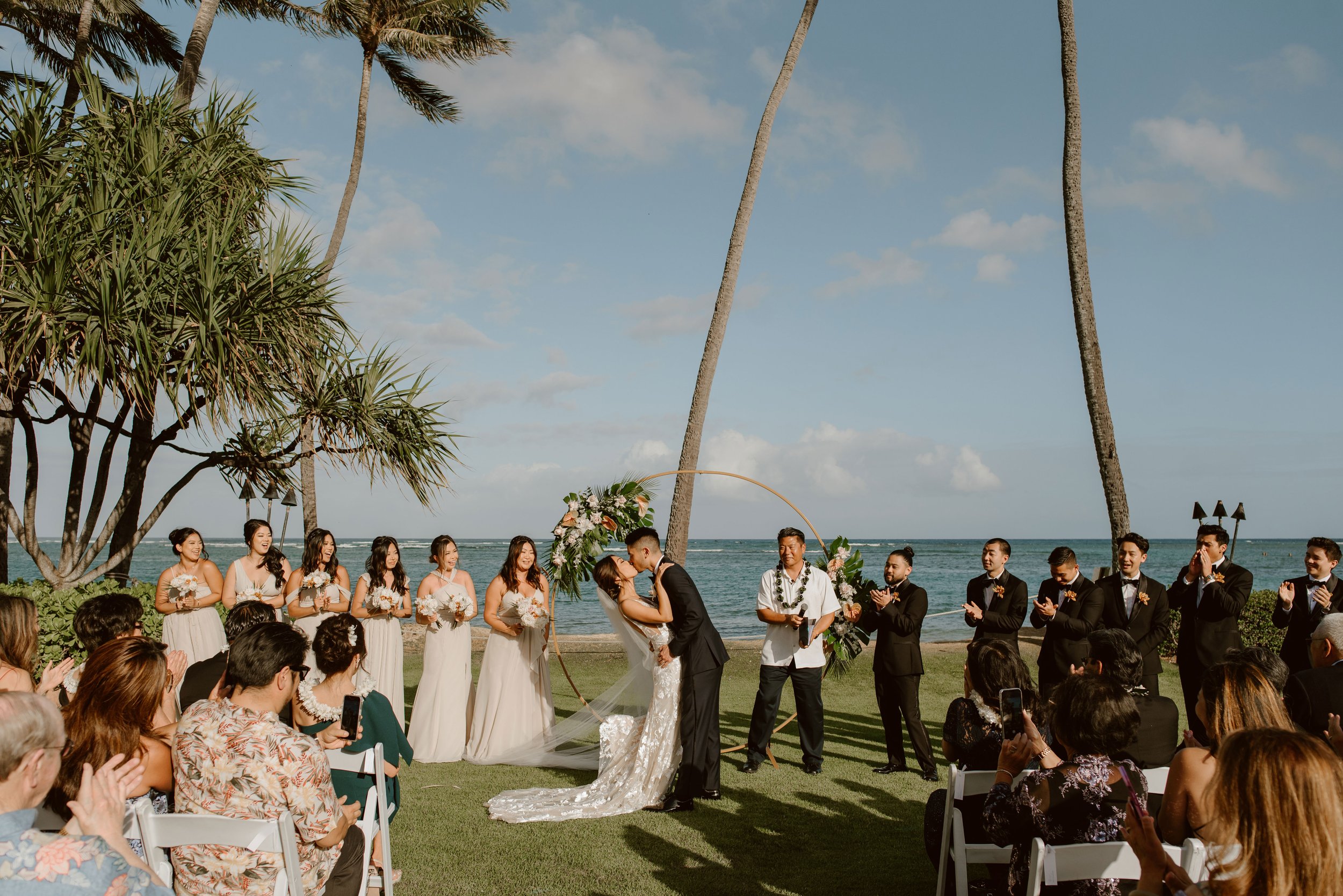 honolulu-hawaii-wedding-photographer-losebano-46.jpg