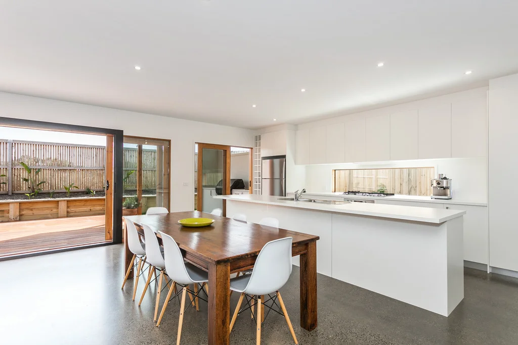006 - Open2view ID283445 - 3 Farrelly Place_Torquay.jpg