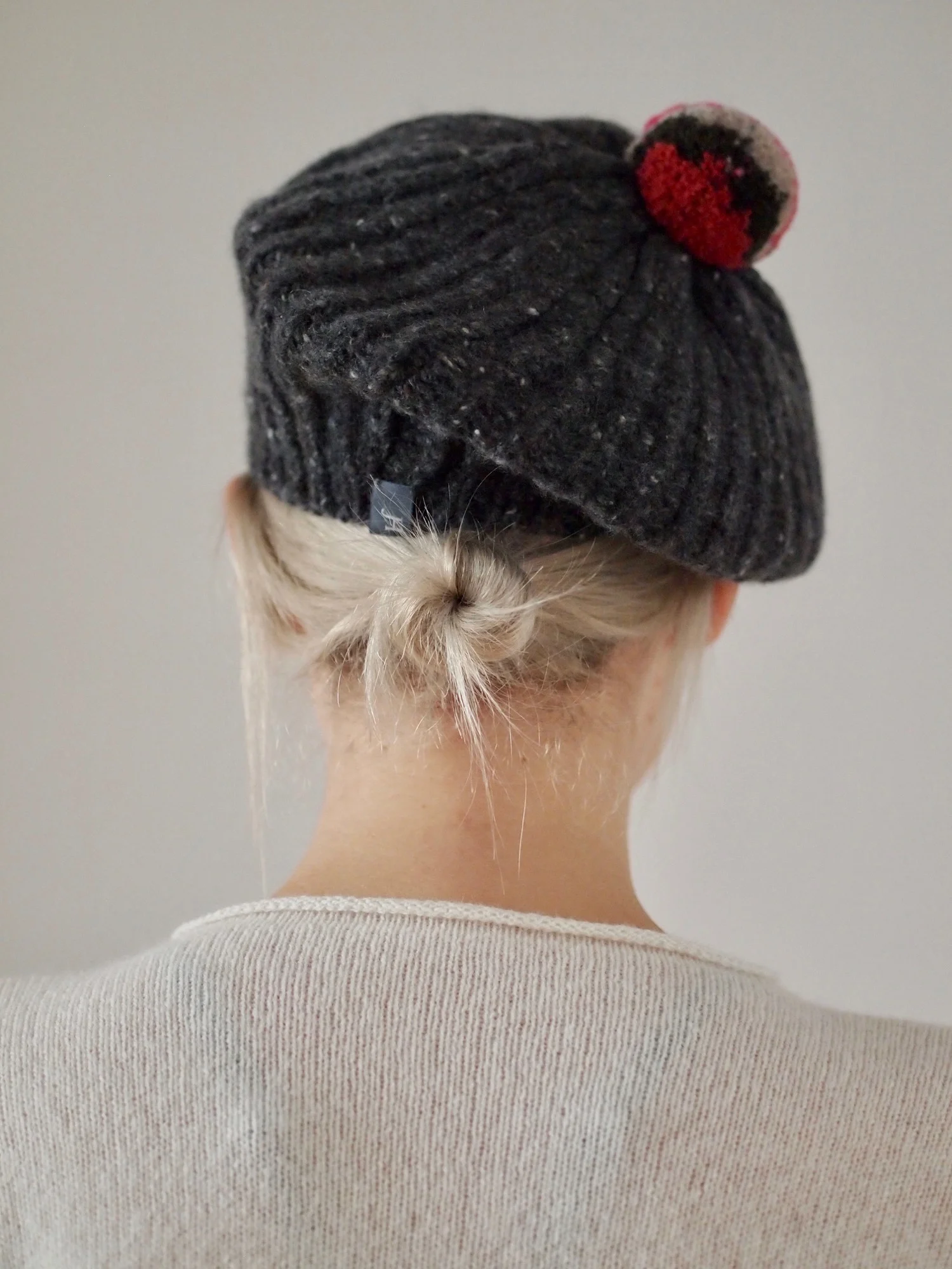 irish donegal beret- sheridan grey and berry pink 2.jpg