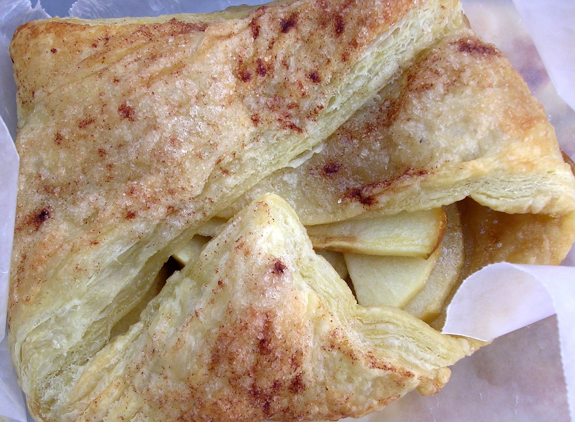 Love Life and Lollipops- Liza's Apple Turnover