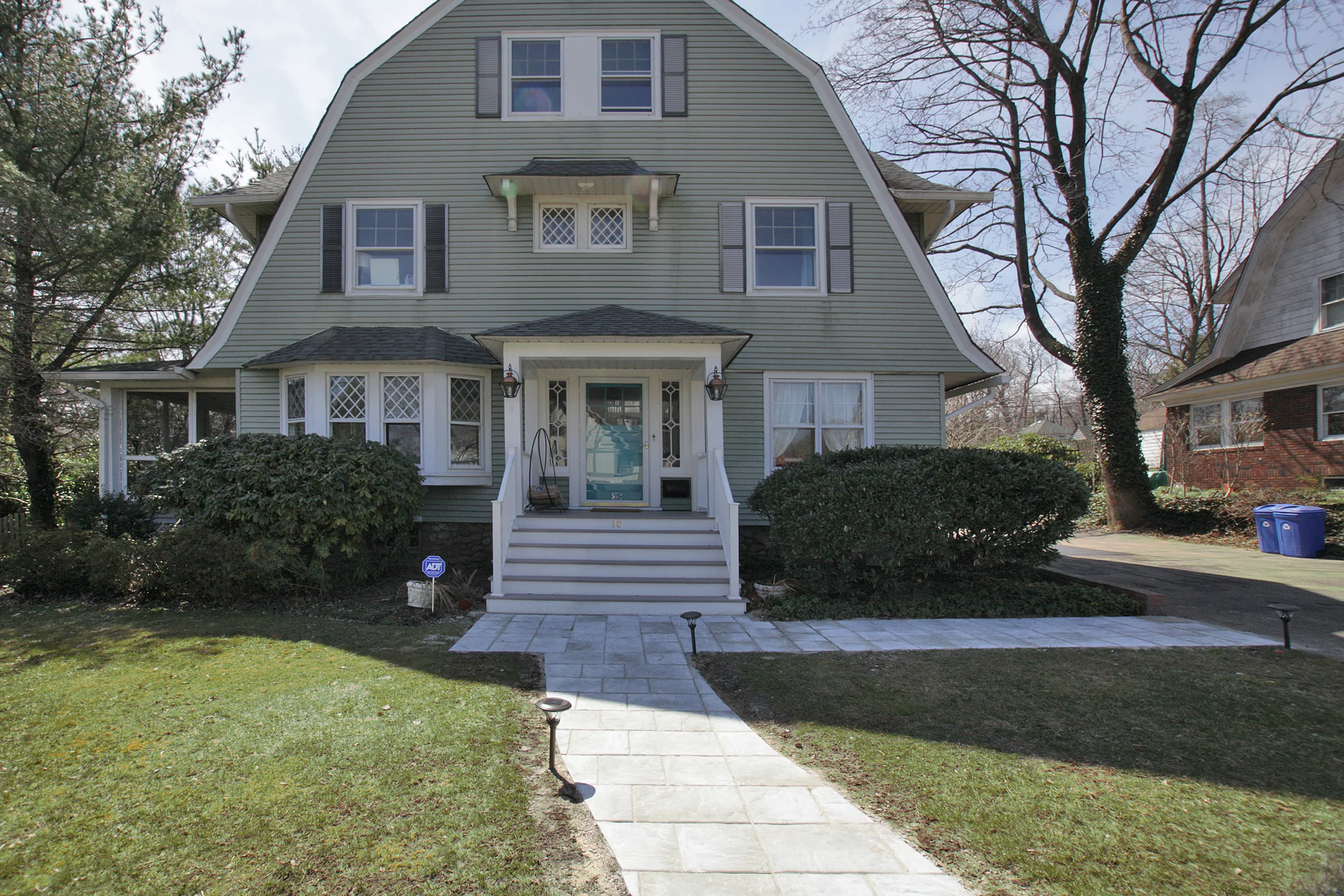 Love Life and Lollipops- Montclair Home front