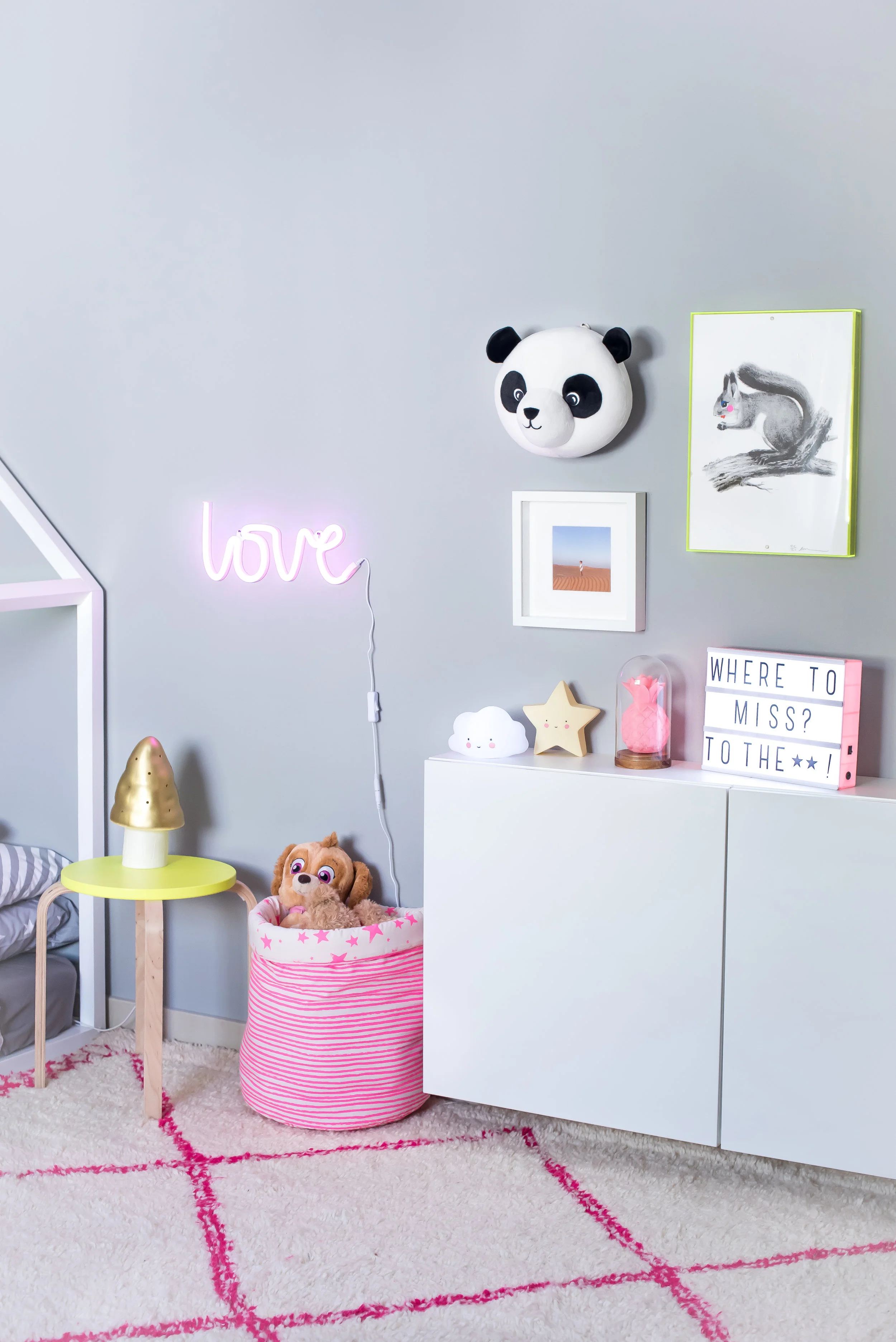 where to miss? to the stars! stella's new collection of night lights is, erm, stellar! photo credit: Karen Pissarra @designk