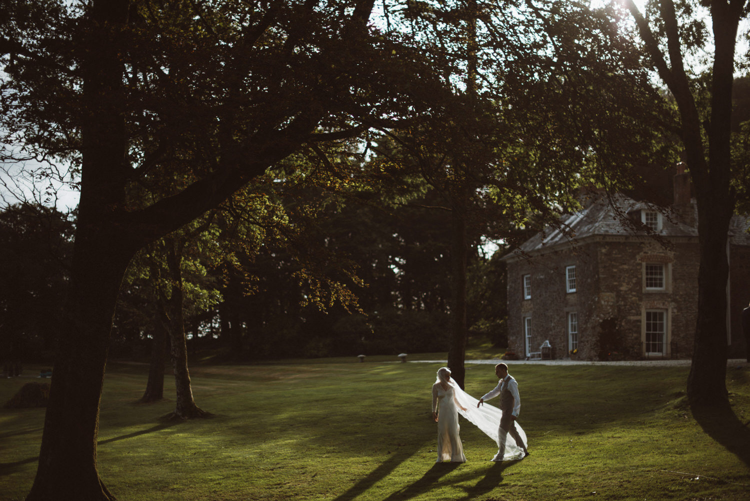 tredudwell-manor-wedding-photography-002.jpg