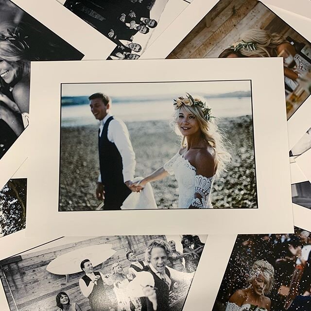 Just doing a print order for one of the most sweetest, genuine and lovely brides who had the most beautiful weddings. Her print order was an amazing reflection of her personality. There was very few of her , she chose a collection of pictures of ever