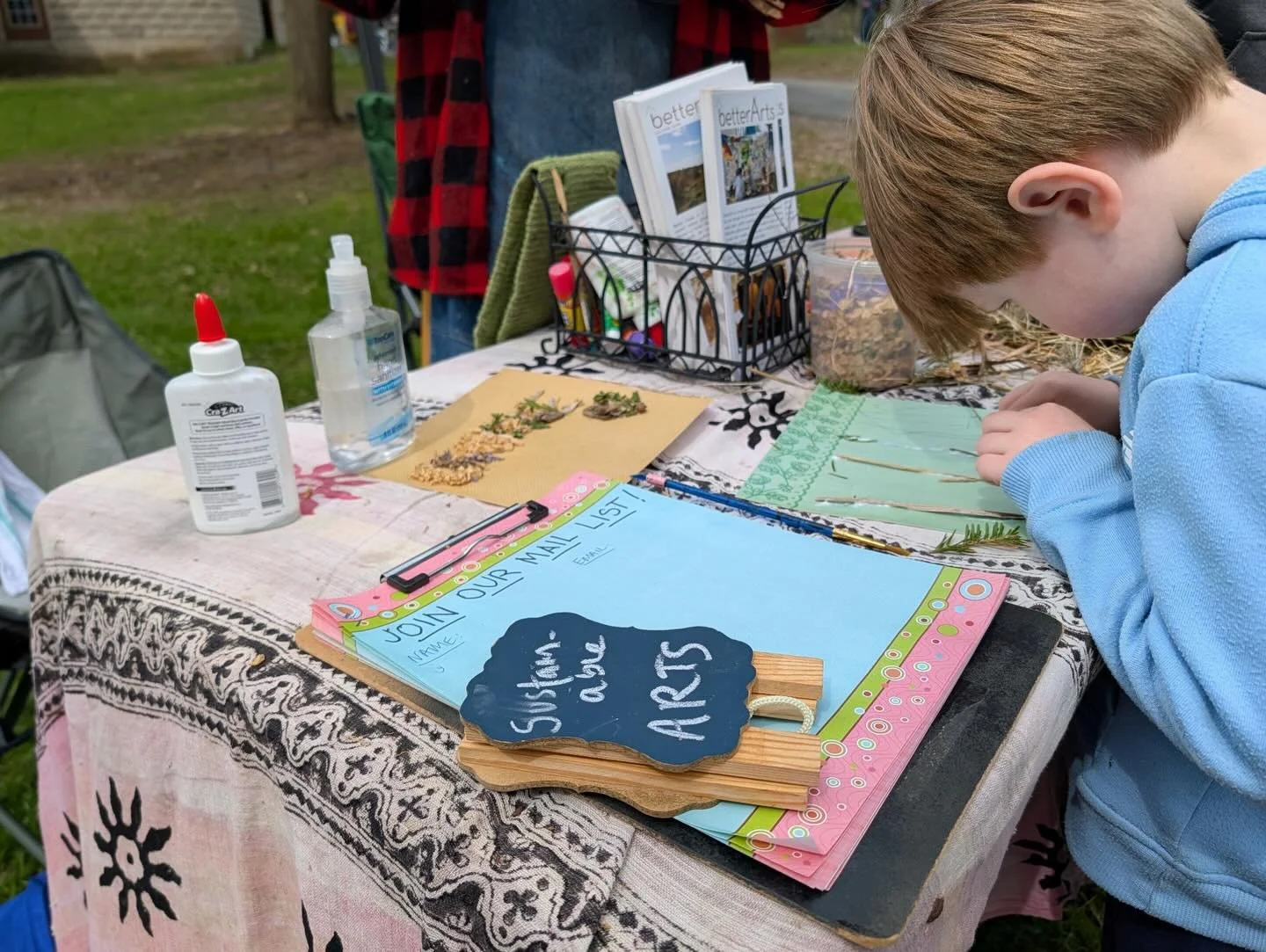 Beautiful day repping #betterarts at @zoonewyork Earth Day event with natural crafts and supporting conservation efforts in Northern New York.