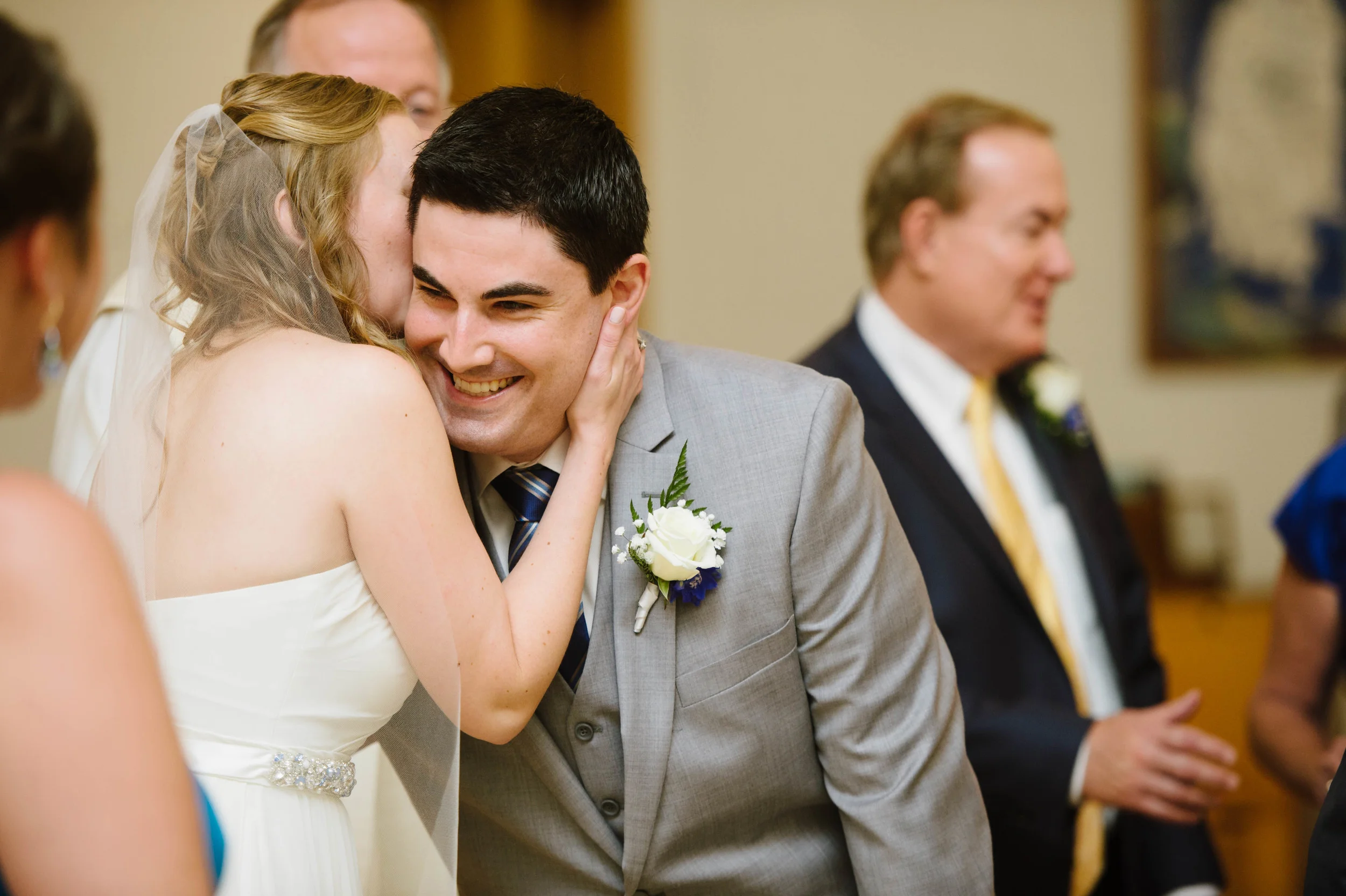 Nahant_Oceanview_Wedding019.jpg