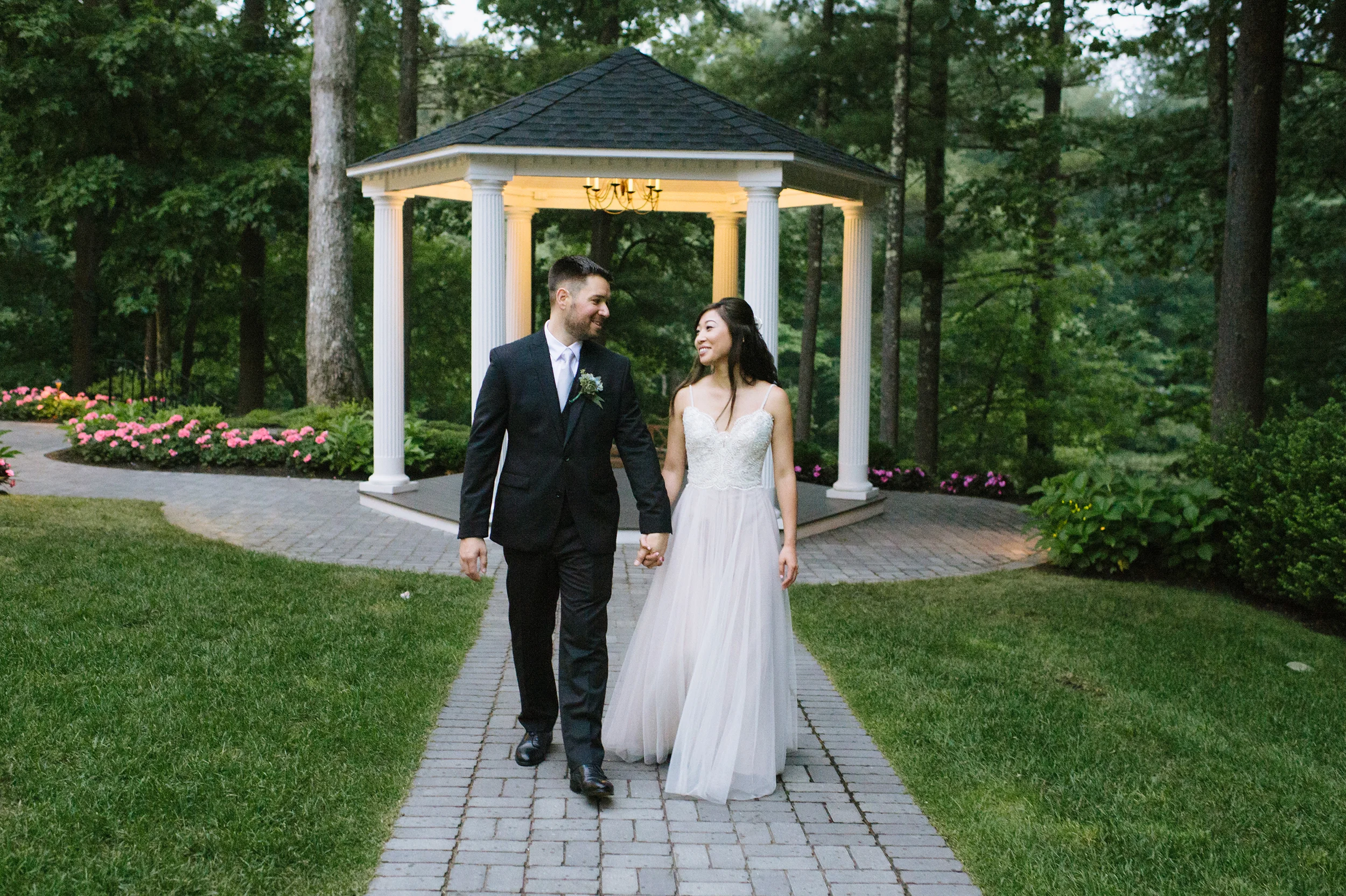 Lakeview Pavilion Wedding | Whitney + Josh Sneak Peek