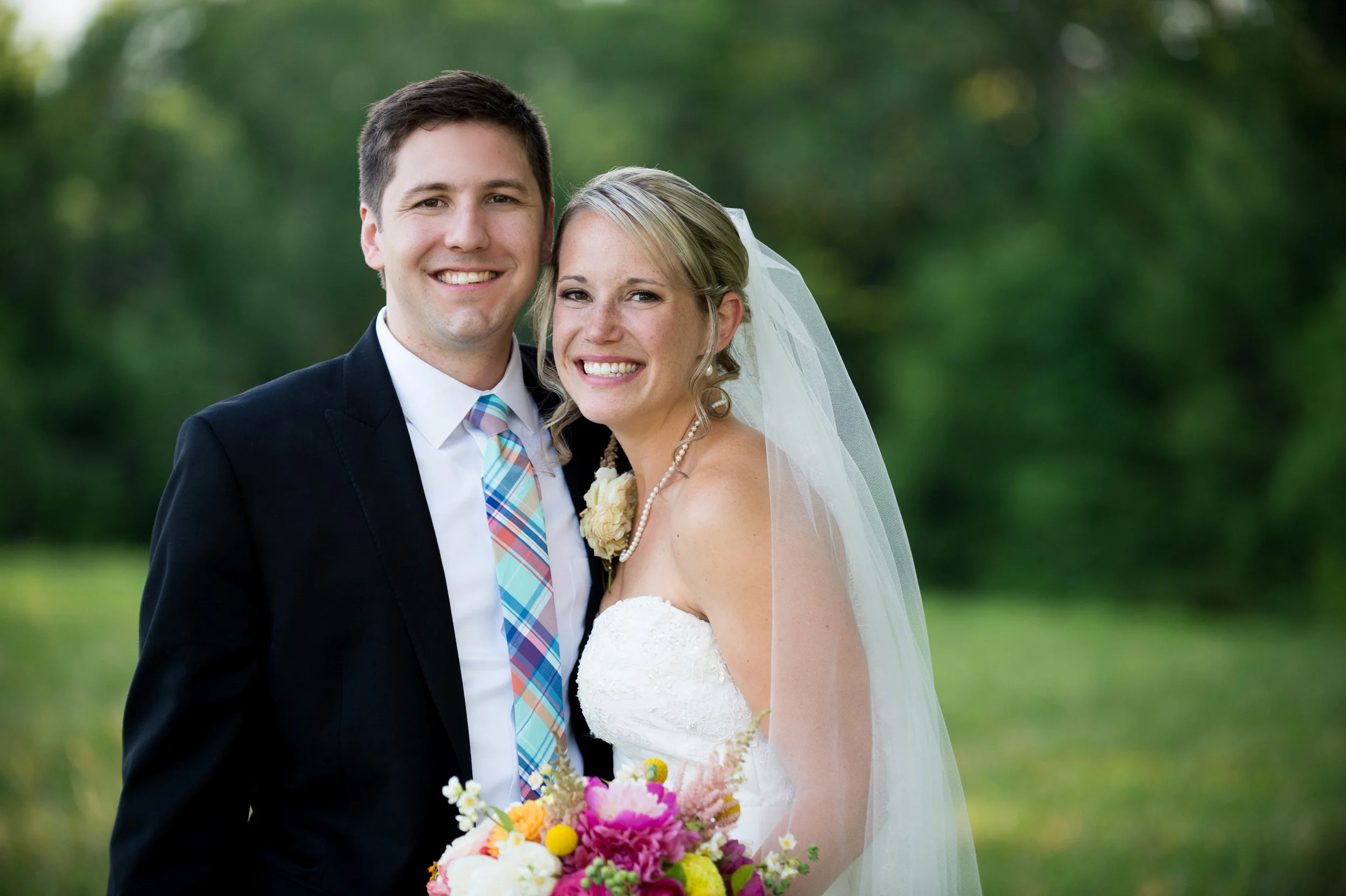Lauren + Kevin | Zuaks Hilltop Barn Sneak Peek