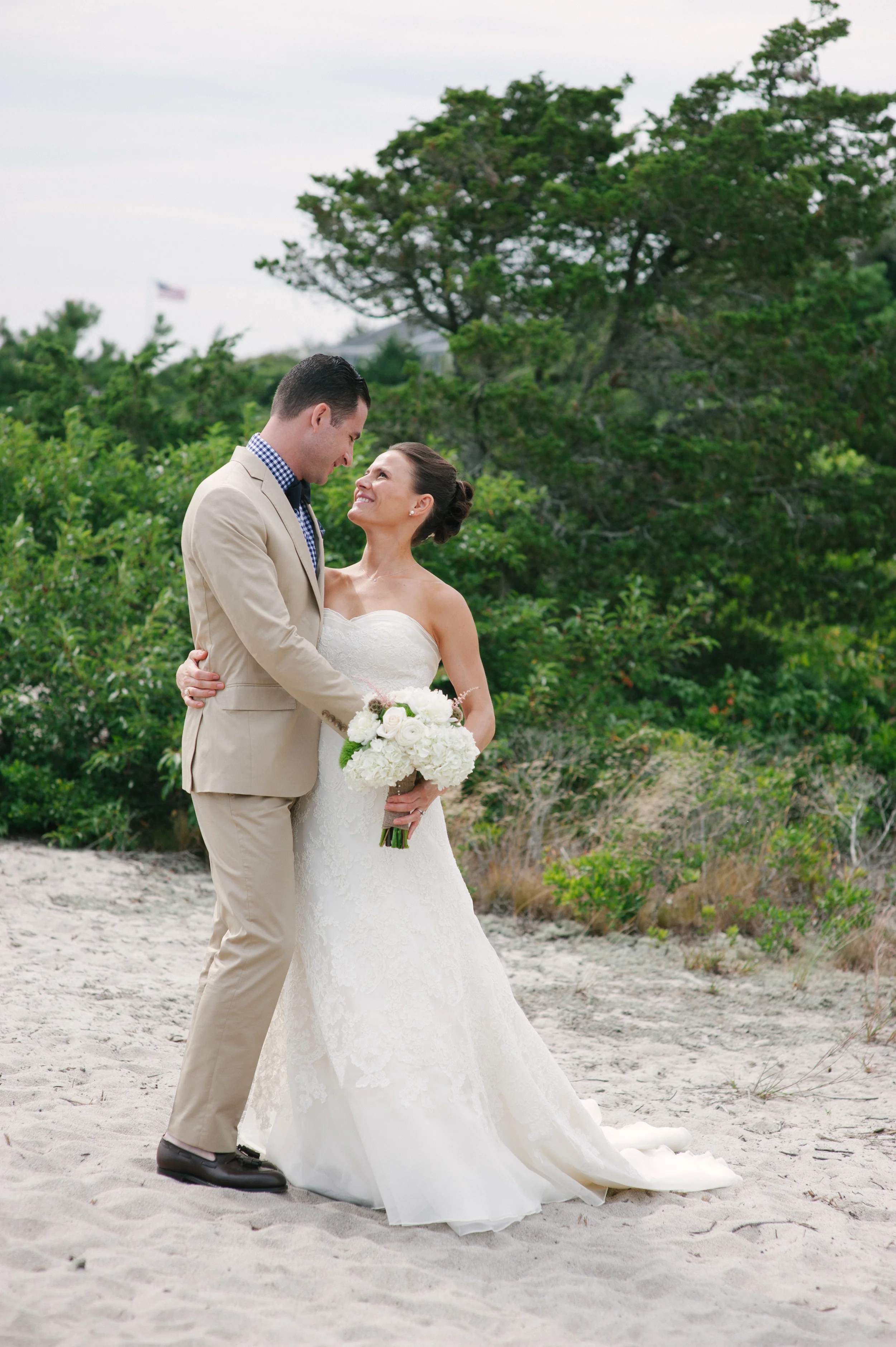 Mitch + Julia | Wychmere Beach Club Sneak Peek