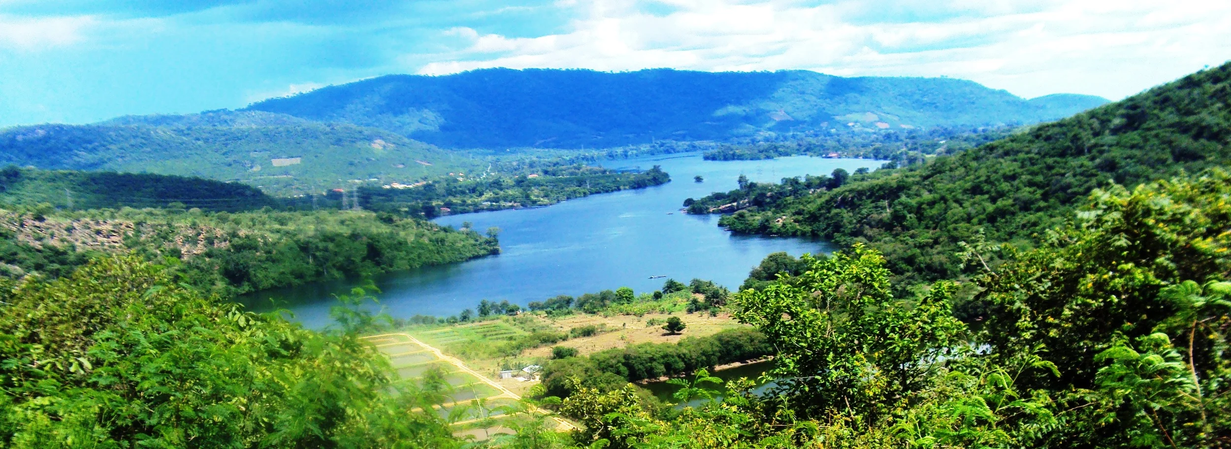 Volta lake ghana banner.JPG