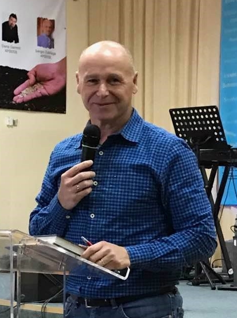 Apostle Emilio Sevilla at ECAL Gathering
