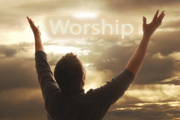 praise-and-worship.jpg