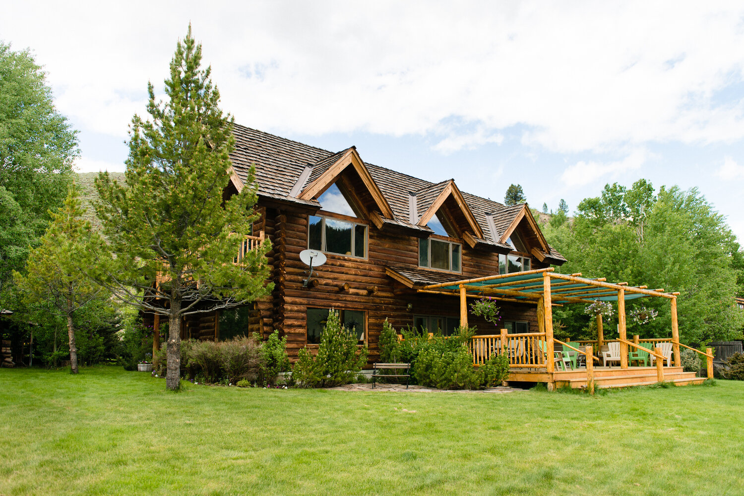 Lodge_Salmon_River_Stanley_Vacation_Rental-016.jpg
