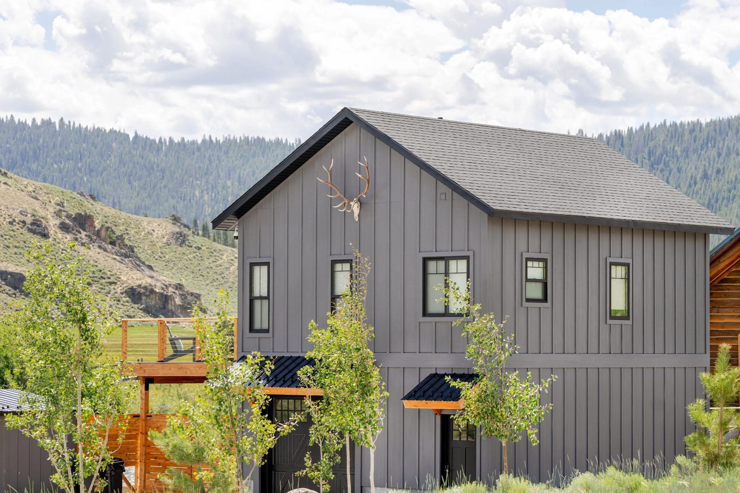 Salmon-River-Suite-Stanley-Idaho-0002.jpg