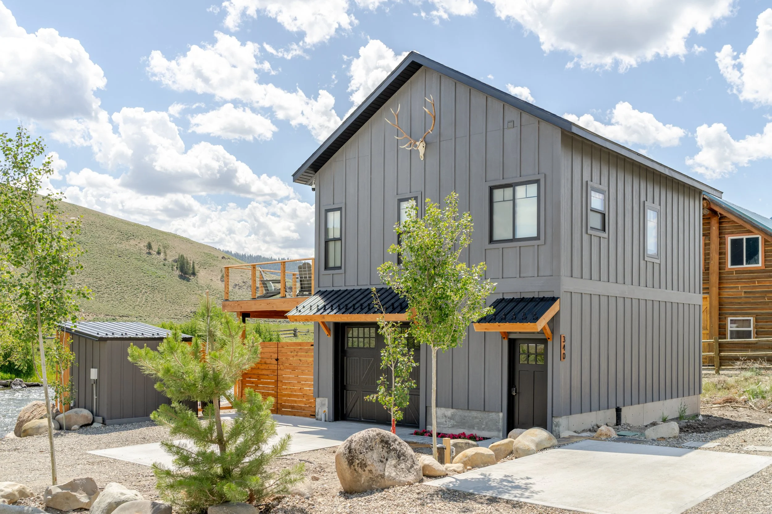 Salmon-River-Suite-Stanley-Idaho-0003.jpg