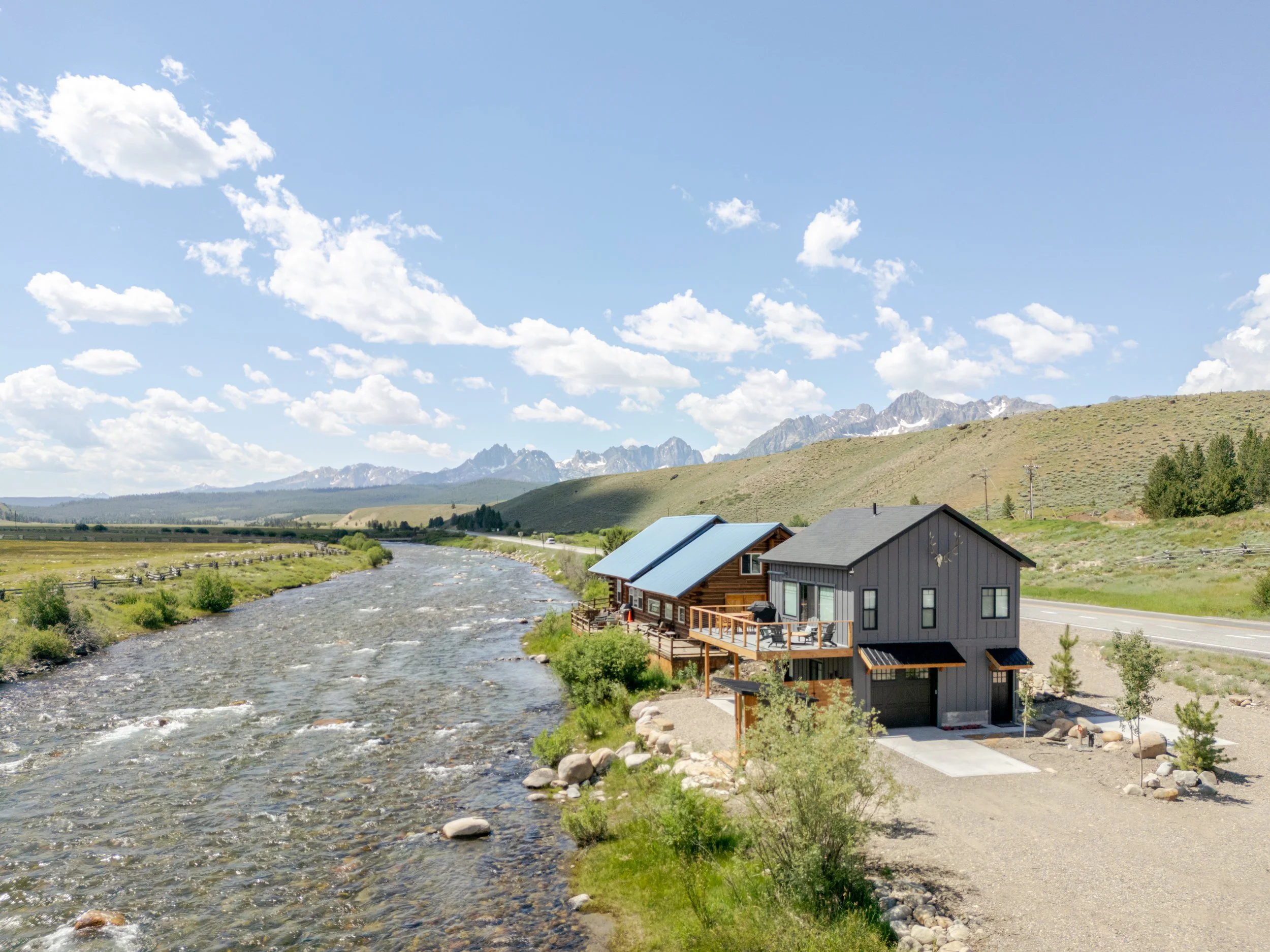 Salmon-River-Suite-Stanley-Idaho-0005.jpg