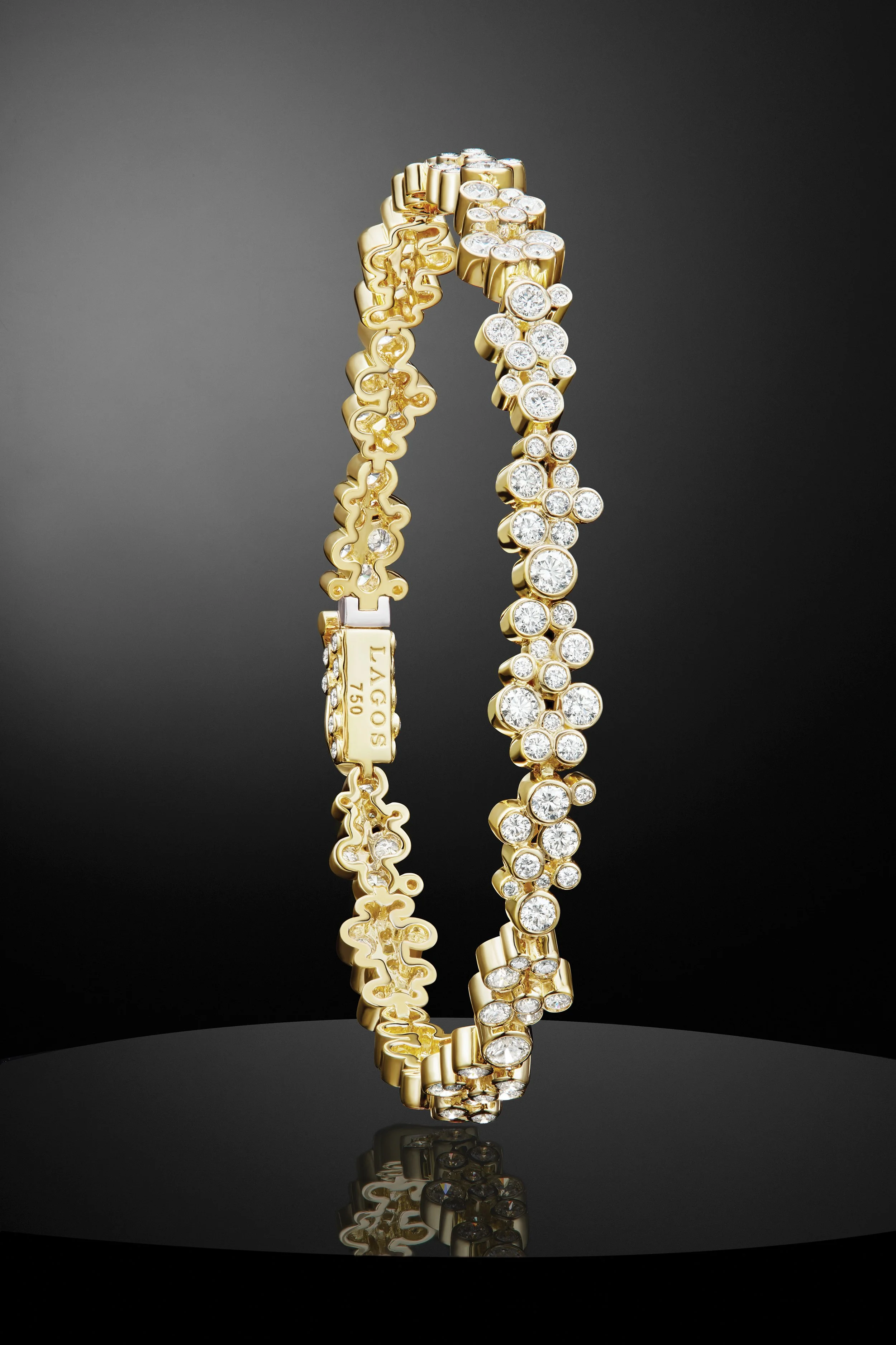 Fall25_Craftsmanship_Fizz_Bracelet.jpg