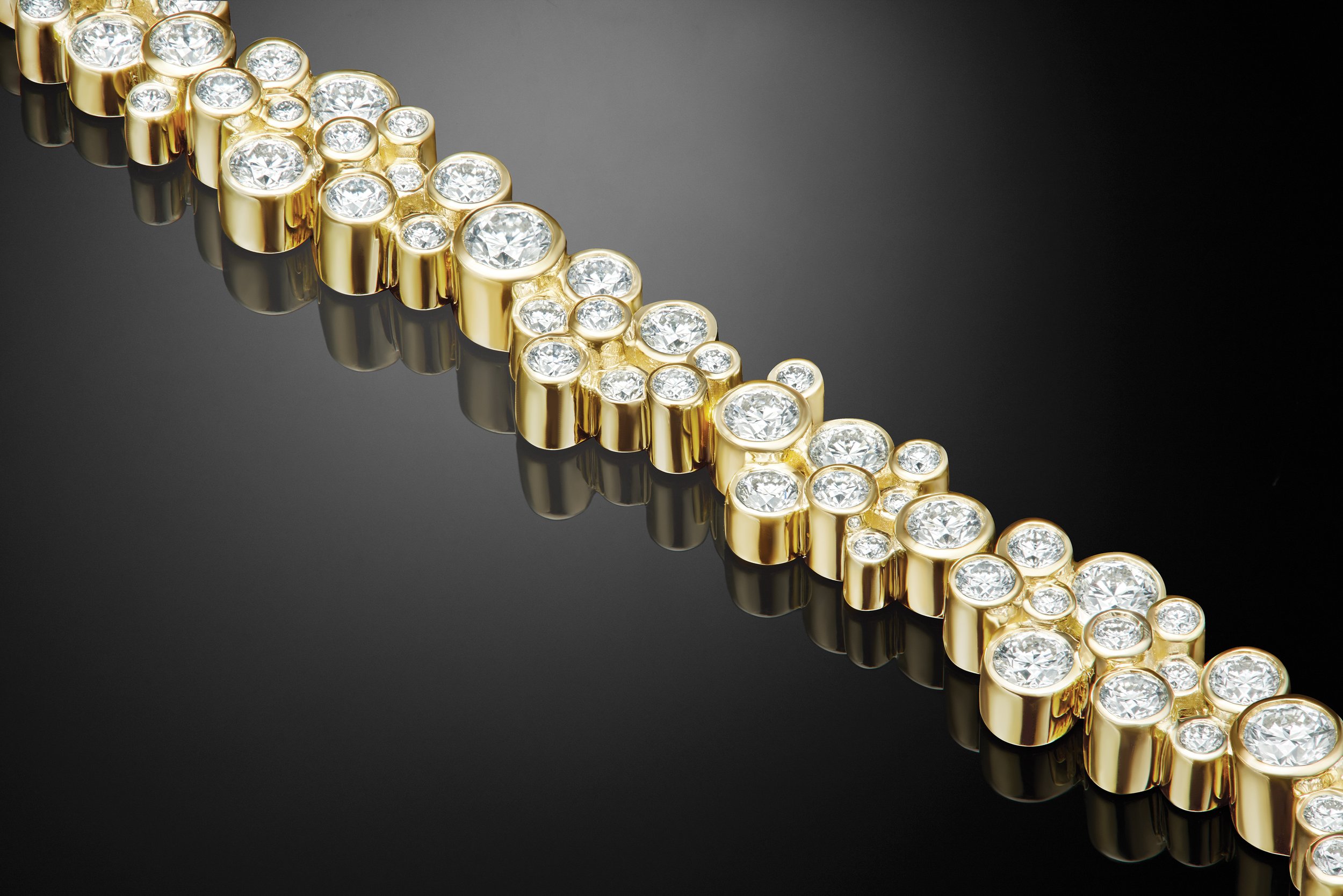 Fall25_Craftsmanship_Fizz_Bracelet_Flat.jpg