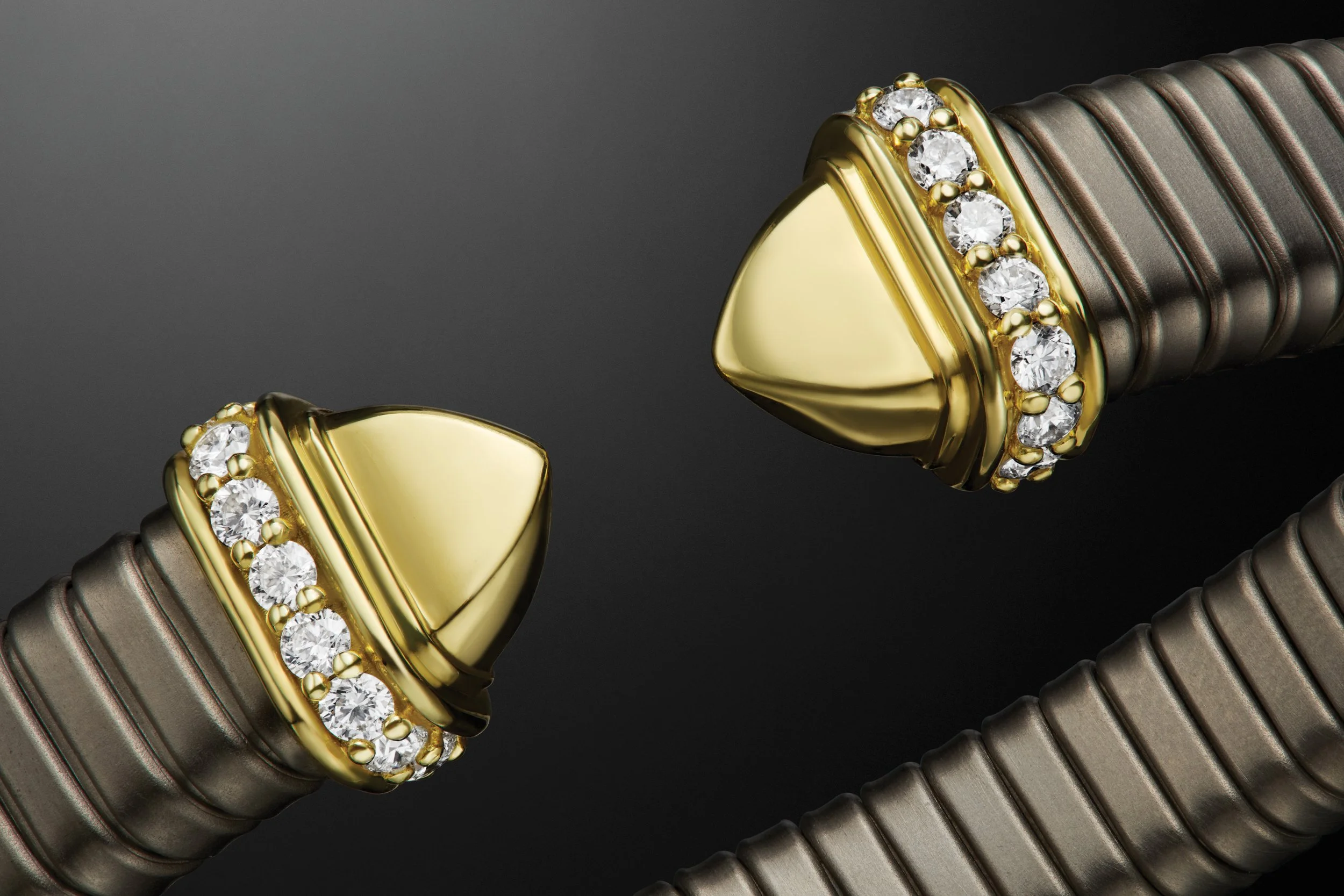 Sp25_Craftsmanship_Mens_Tungsten_Gold_Diamond_Cuff.jpg