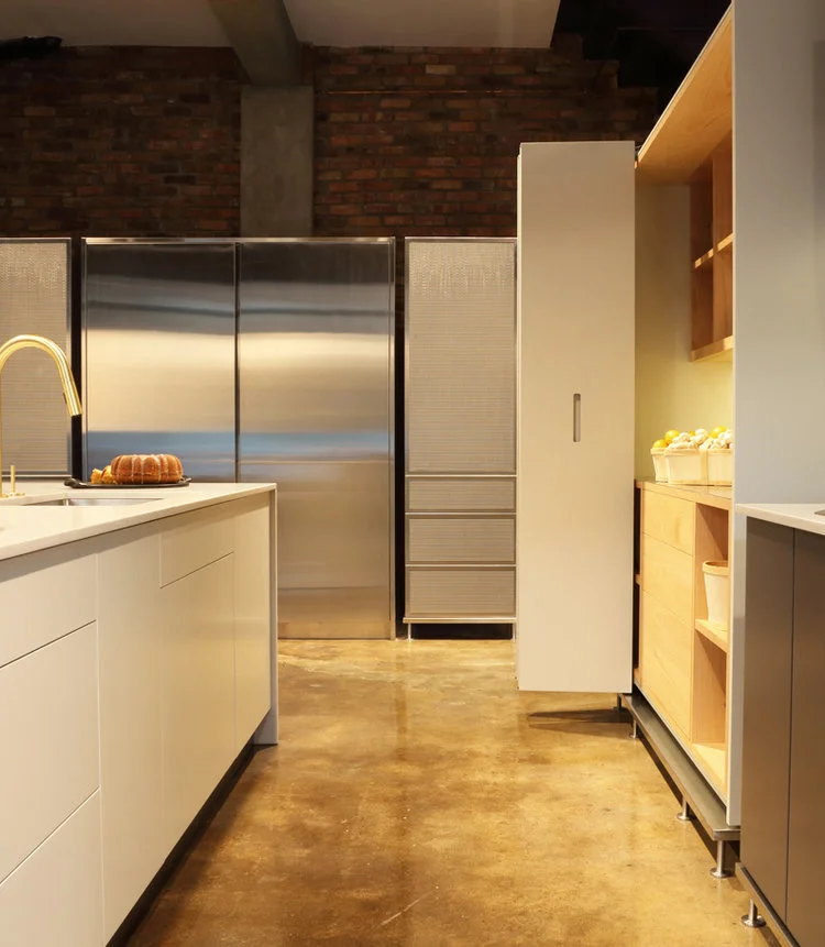 Integrated fridges, come and see them in our showroom!