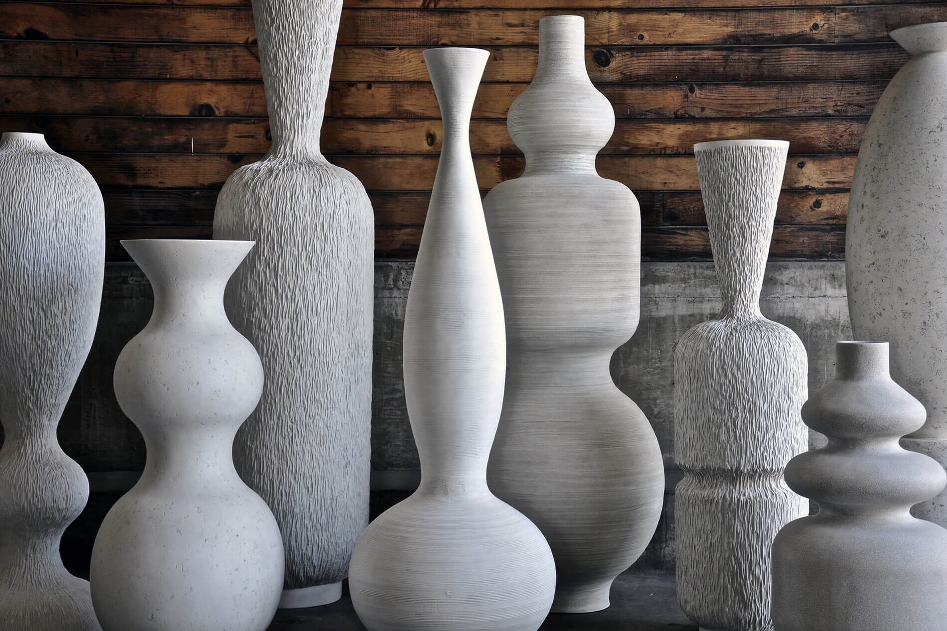 urns, vessels & containers