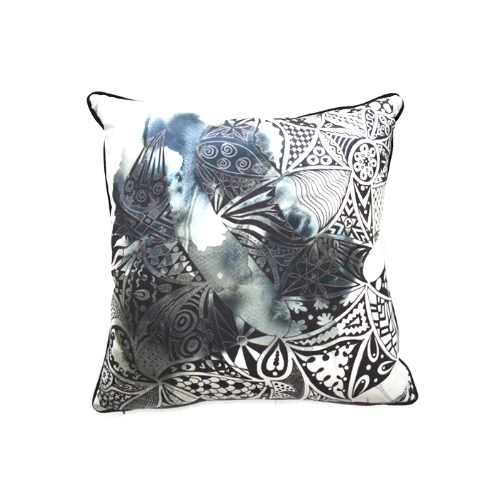 Leaf velvet and silk Cushion