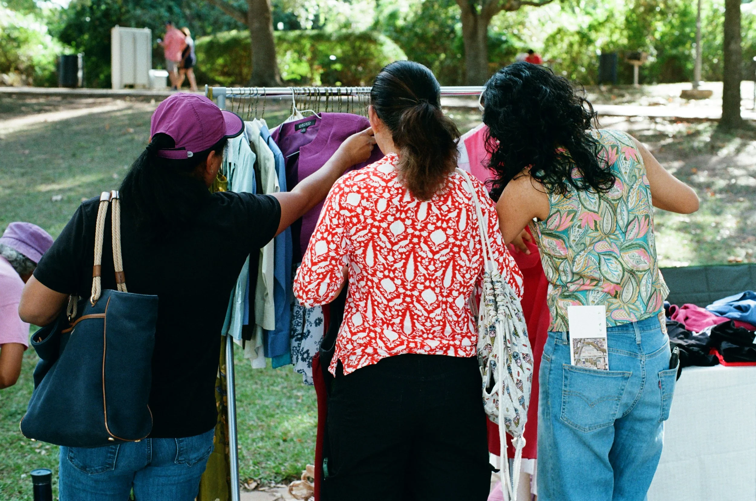  11/15/25, Oyster Creek Park. Photo by César Nieto 