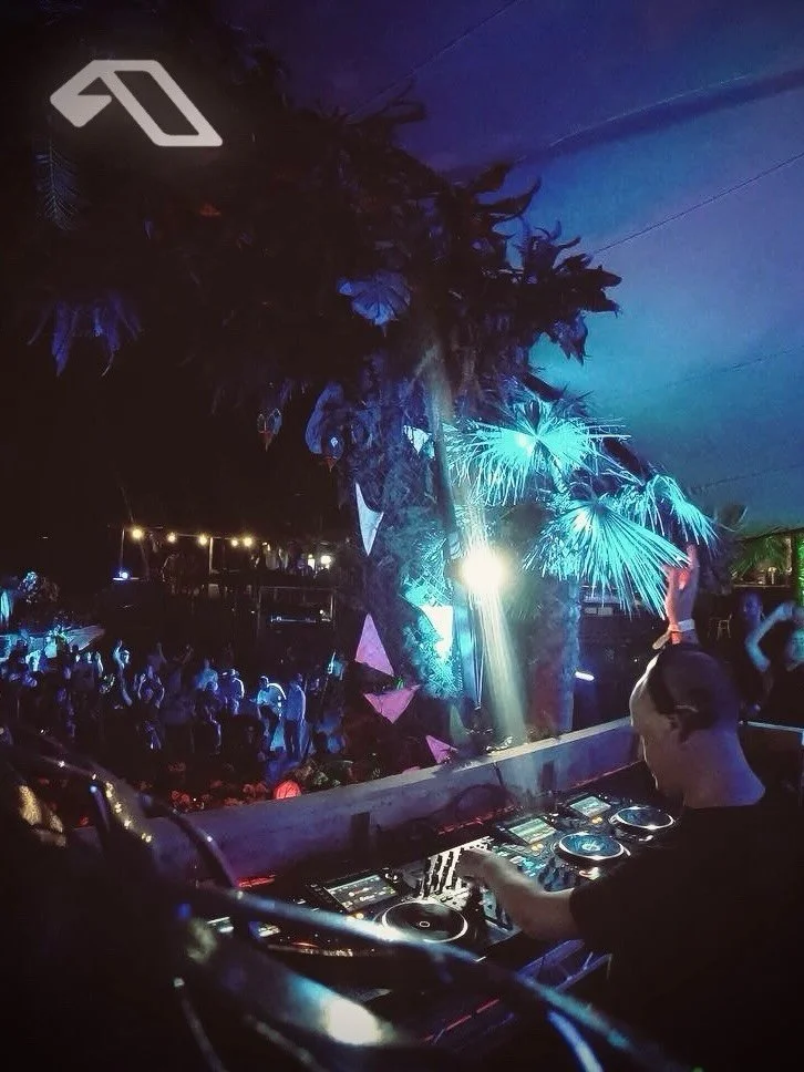 8 years since my debut on @anjunadeep 😳
2018 - In The Wild
2019 - Headspace
2026 - ???

Watch this (head)space 😉