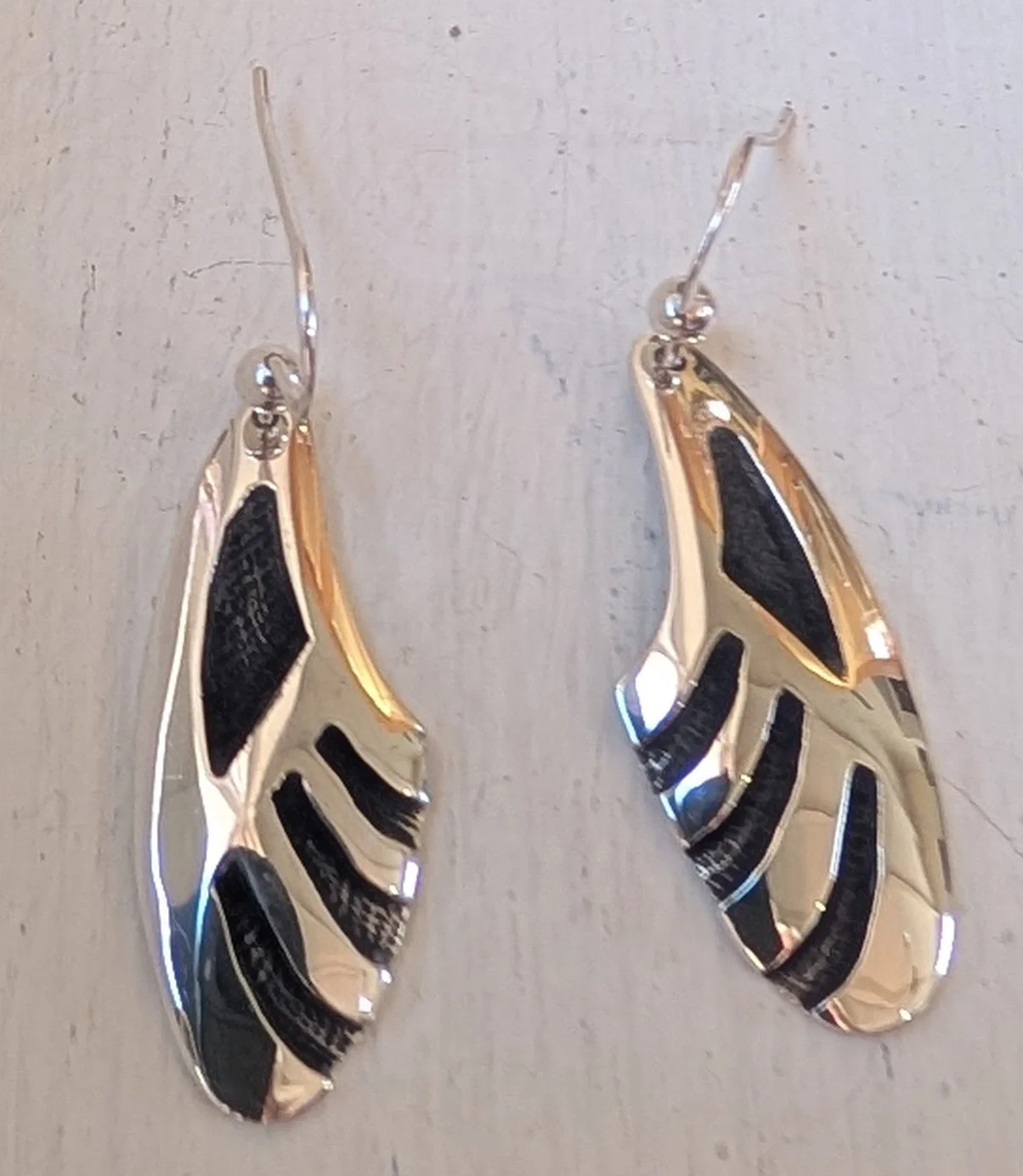 AK ear 1.jpg