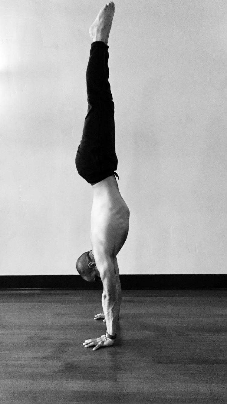 Handstand