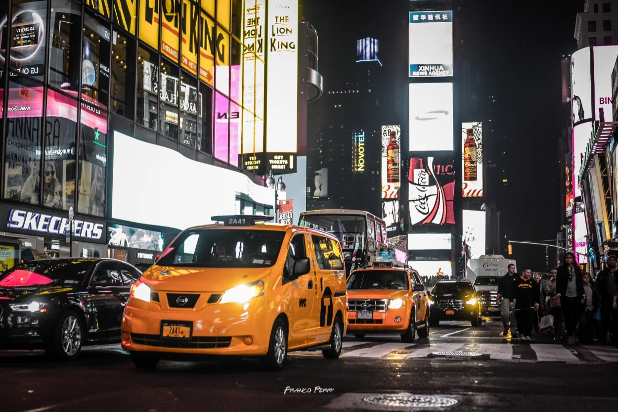 NYC (12-10-12-15)-07042.jpg