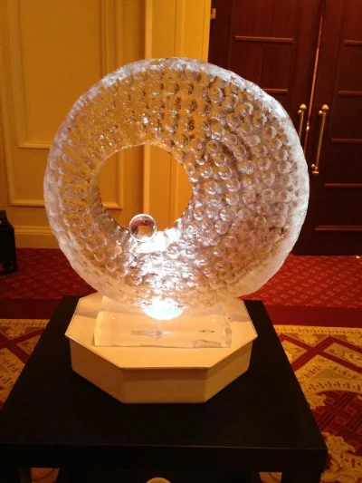 2) Abstract Centerpiece in Ice