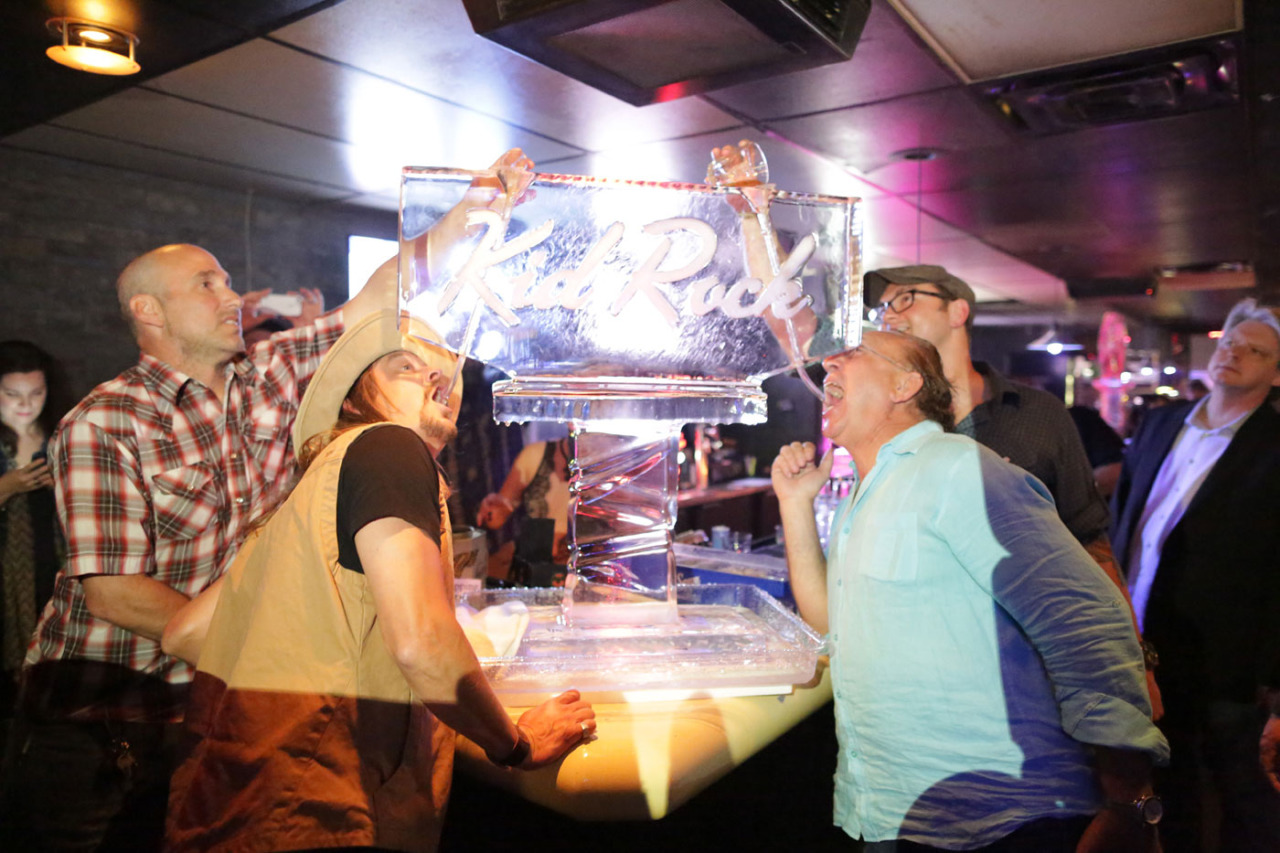 4) Kid Rock Ice Luge