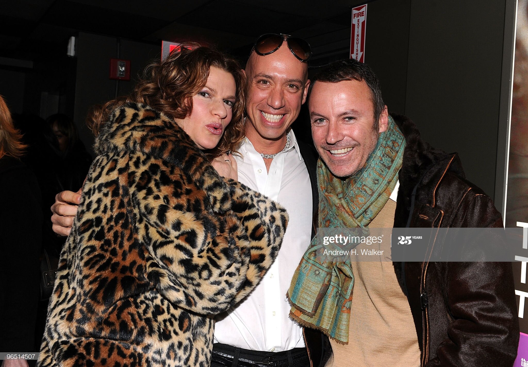  NEW YORK - FEBRUARY 08:  (L-R) Sandra Bernhard, Robert Verdi and Colin Cowie attend the premiere screening of "The Robert Verdi Show Starring Robert Verdi" at the SVA Theater on February 8, 2010 in New York City.  (Photo by Andrew H. Walker/Getty Im